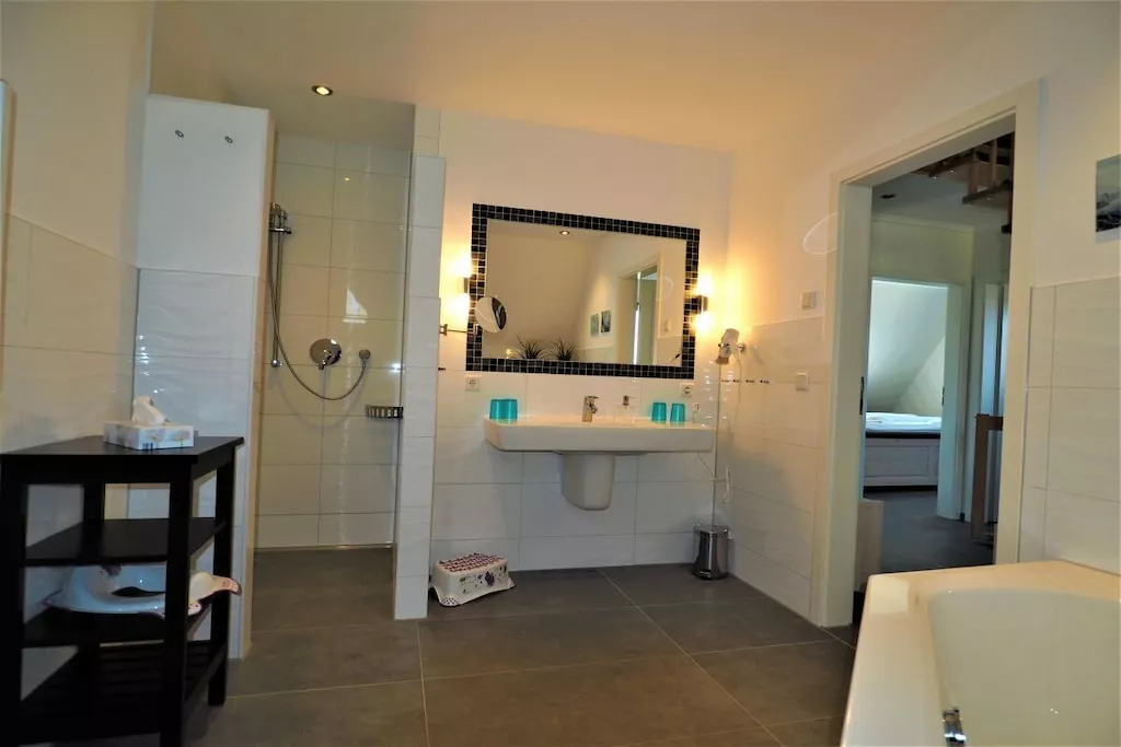 124198-Nicht zugeordnet