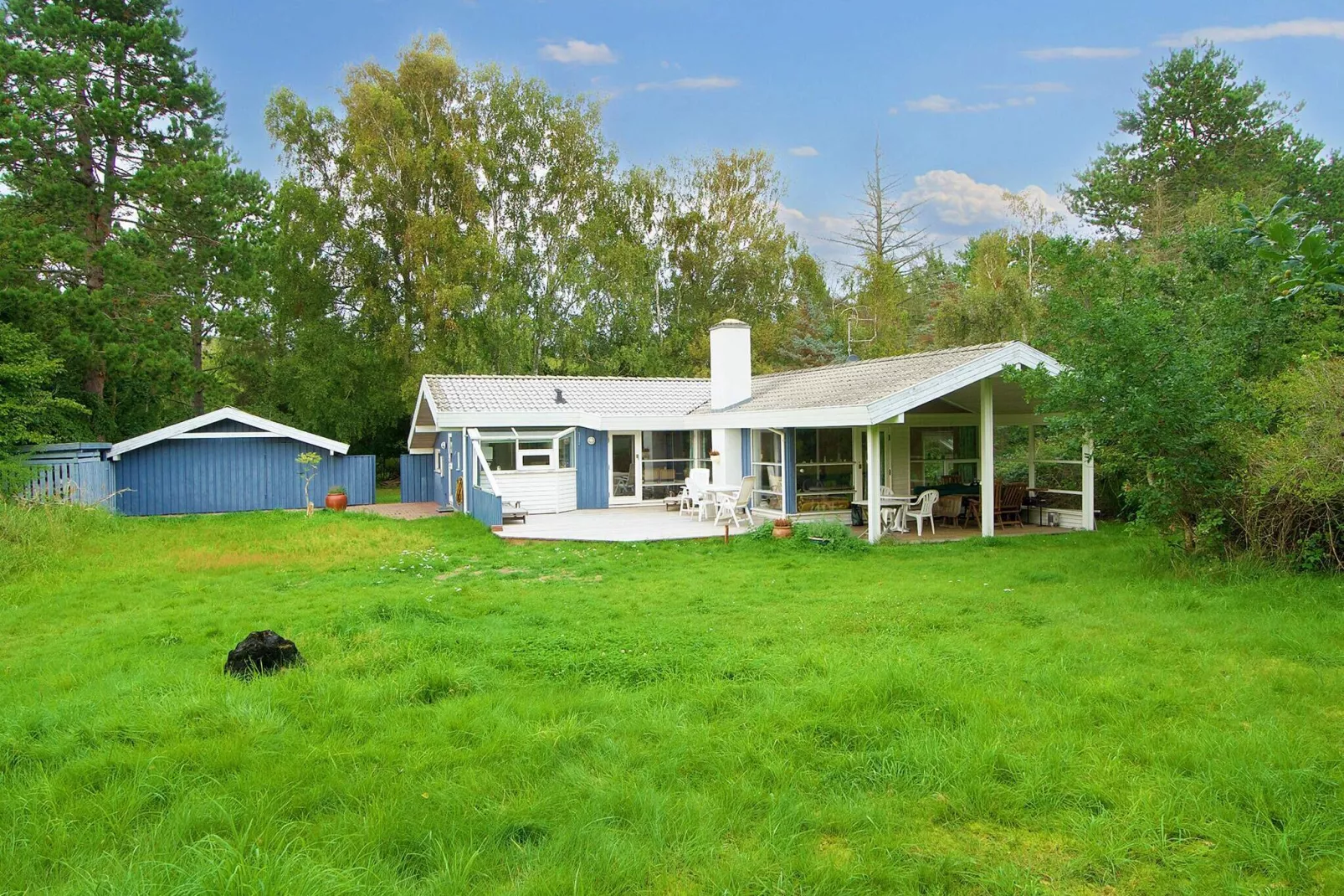 Luxury Oasis in Pot Strandby-By Traum-View