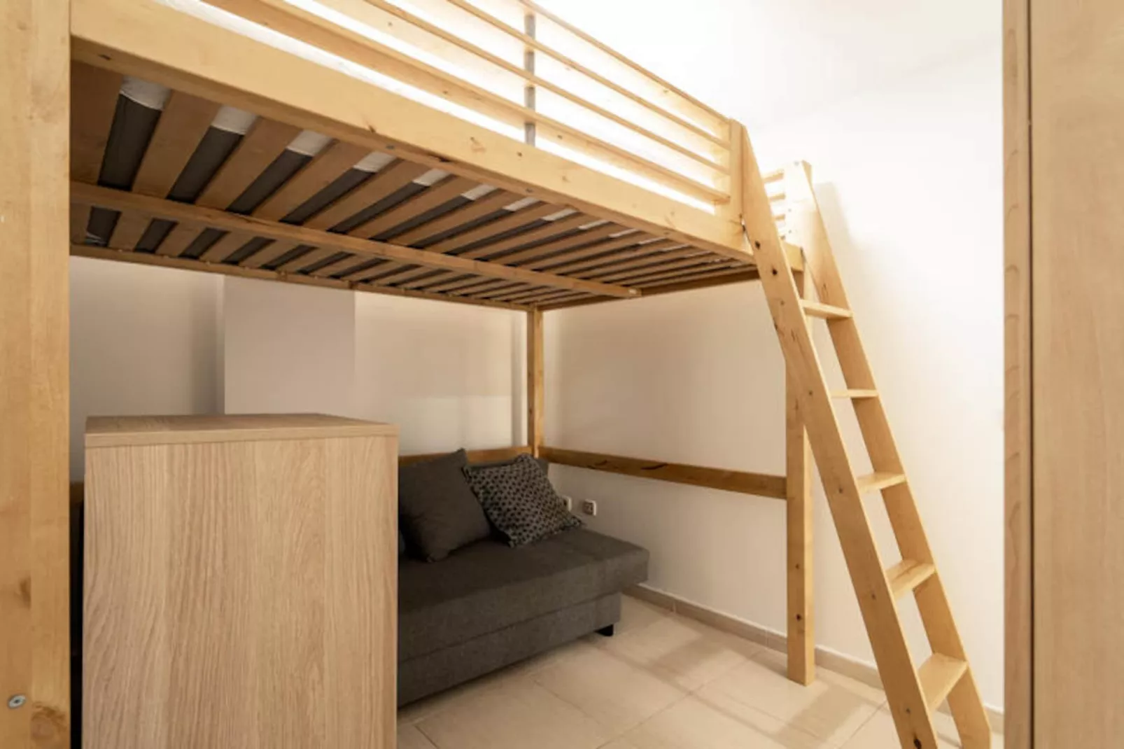 Appartements à Roses-Untagged