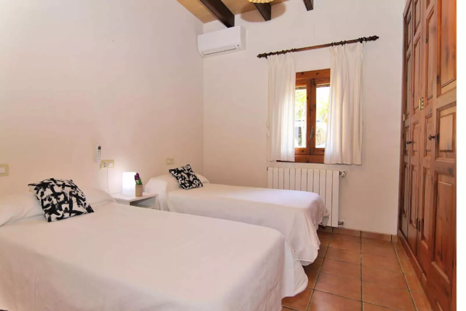 Maison à Ariany-Untagged