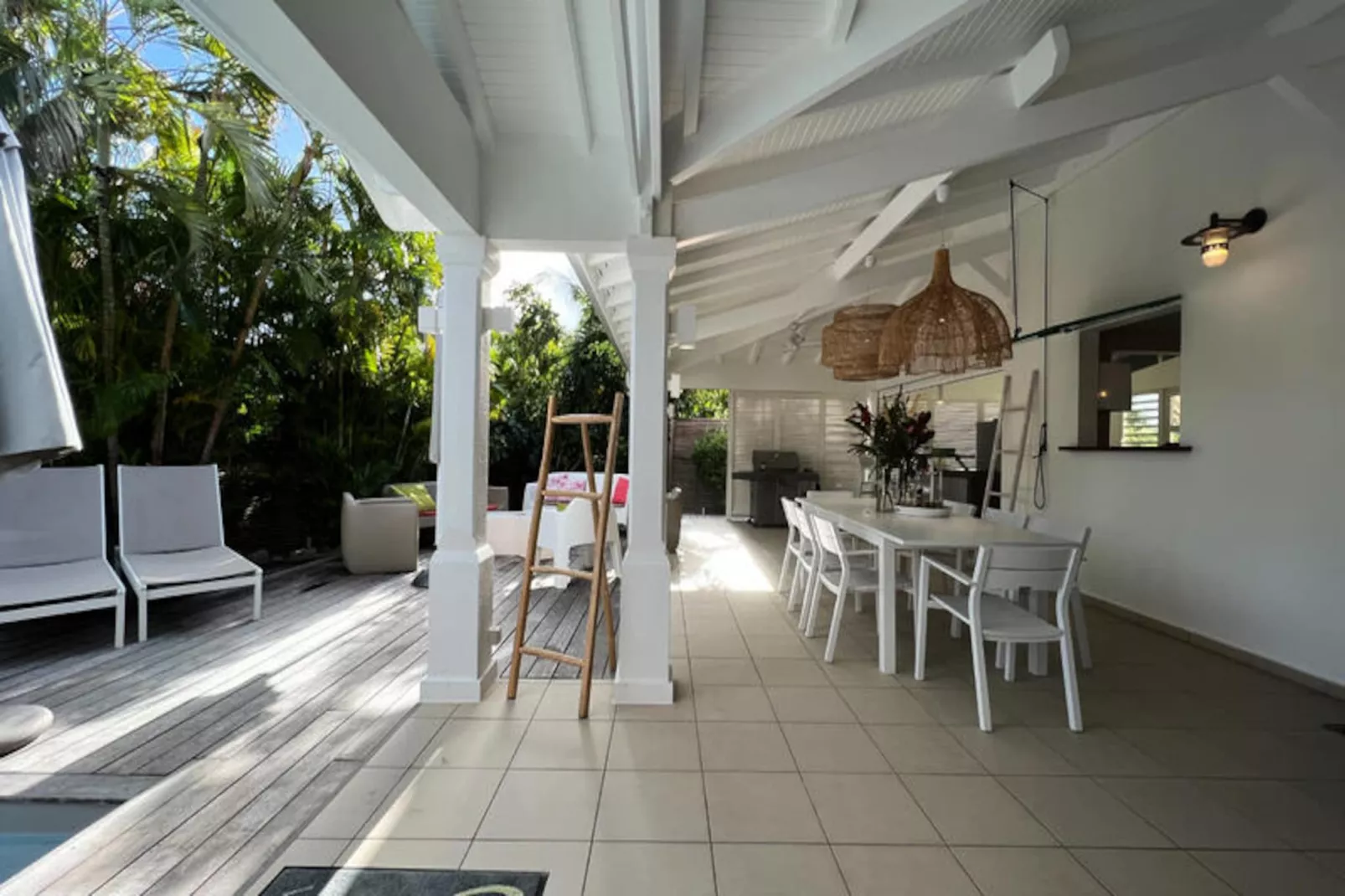 Maison à Saint François - Untagged