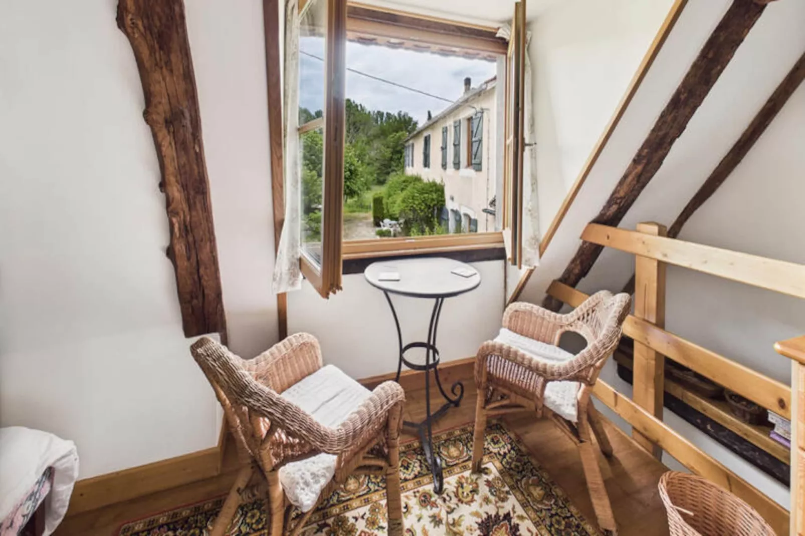 Maison à Montignac-Nicht zugeordnet