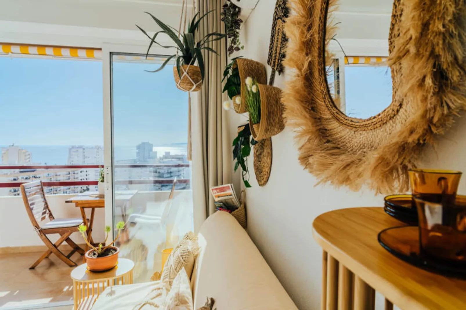 Appartements à Roses-Untagged