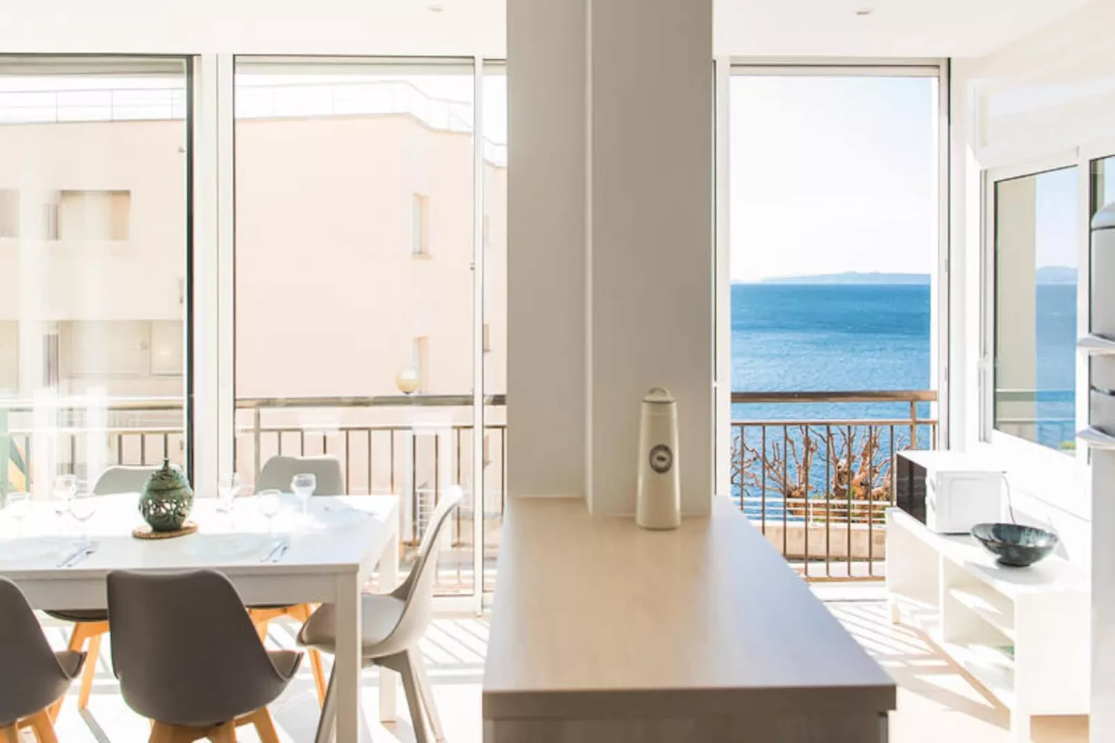 Appartements à Roses-Untagged