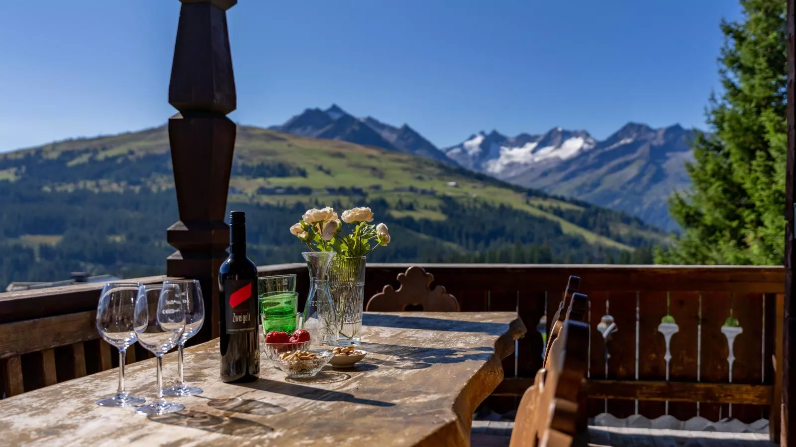 Chalet H Königsleiten-Terrace balcony
