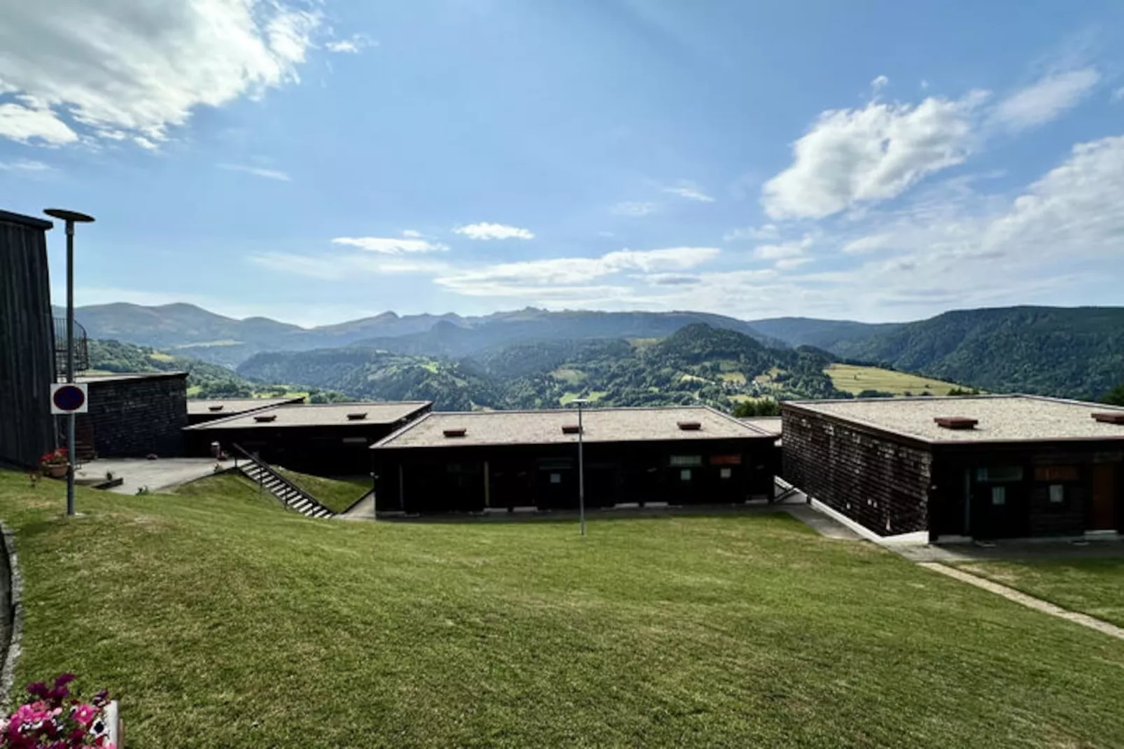 Appartements à Murat Le Quaire-Non tagué