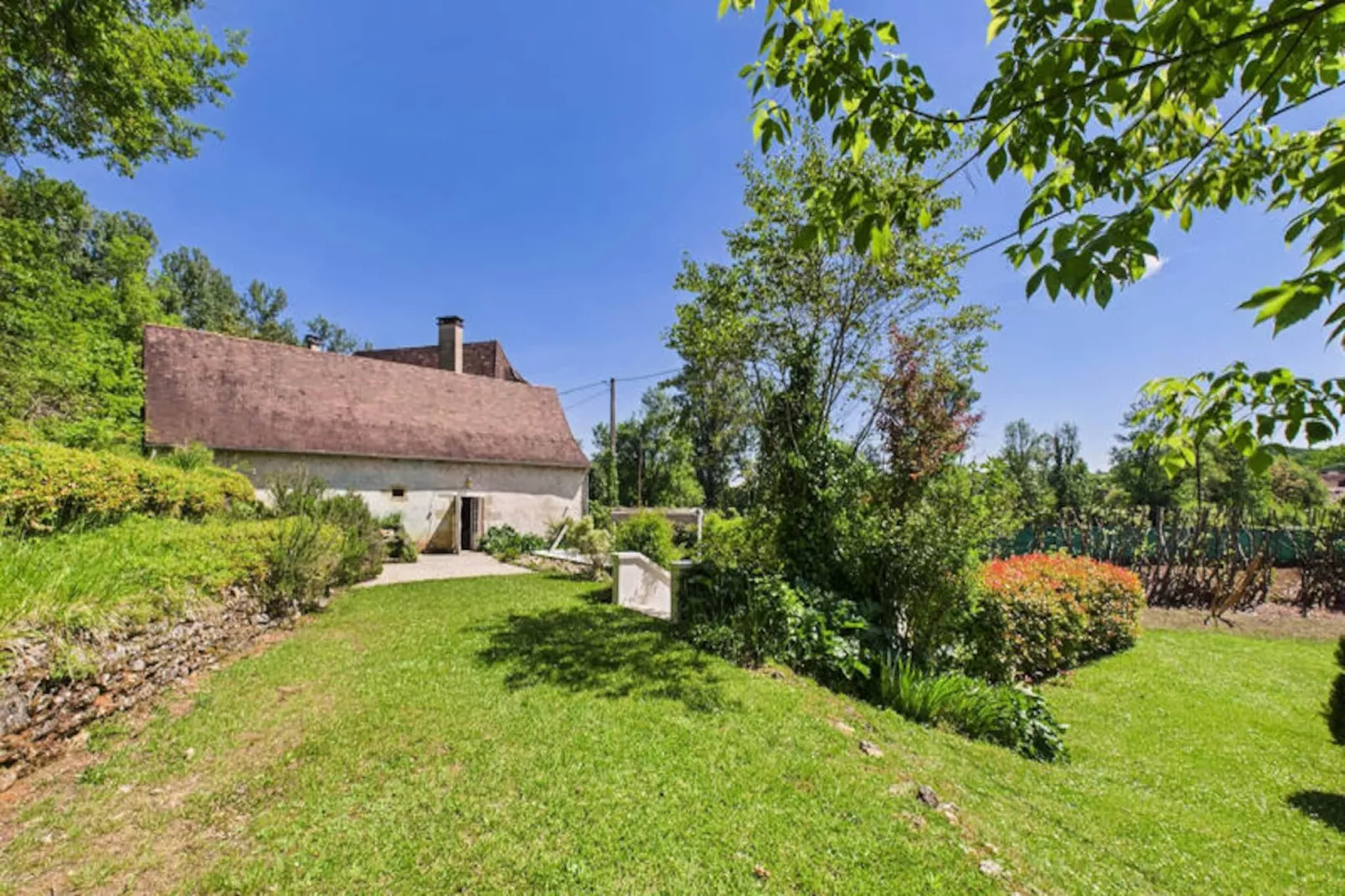 Maison à Thonac-Nicht zugeordnet