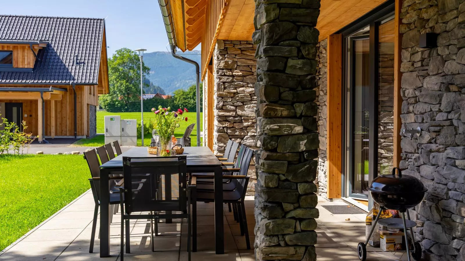 Mountain Chalet Dahoam-Terrace balcony