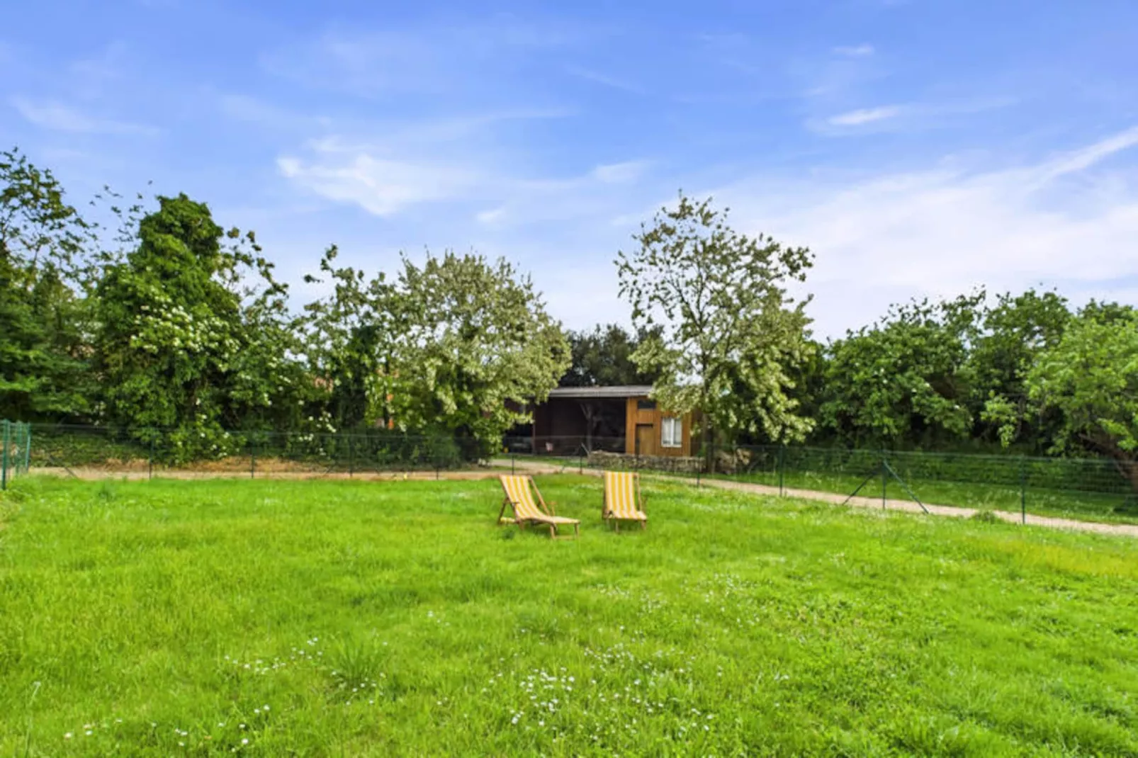 Maison à Saint Vincent sur Jard-Nicht zugeordnet