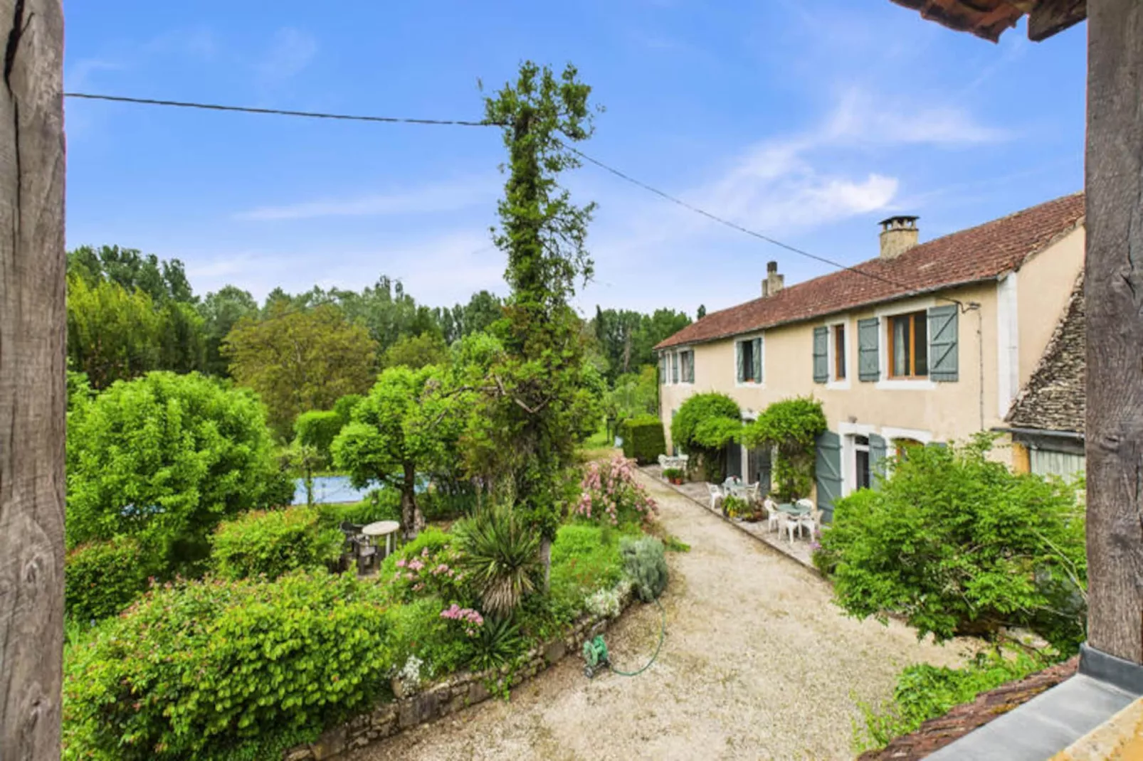 Maison à Montignac-Nicht zugeordnet