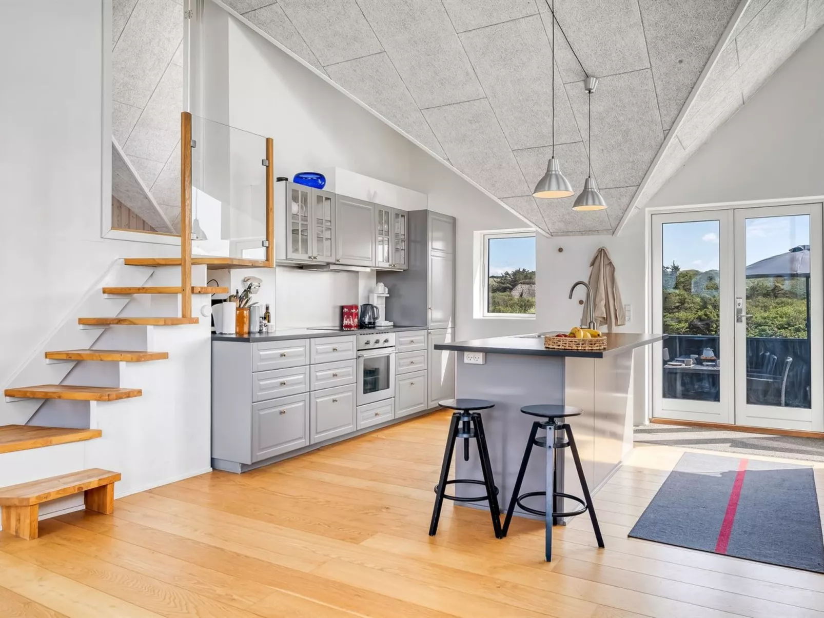 "Tekla" - 180m from the sea-Drinnen