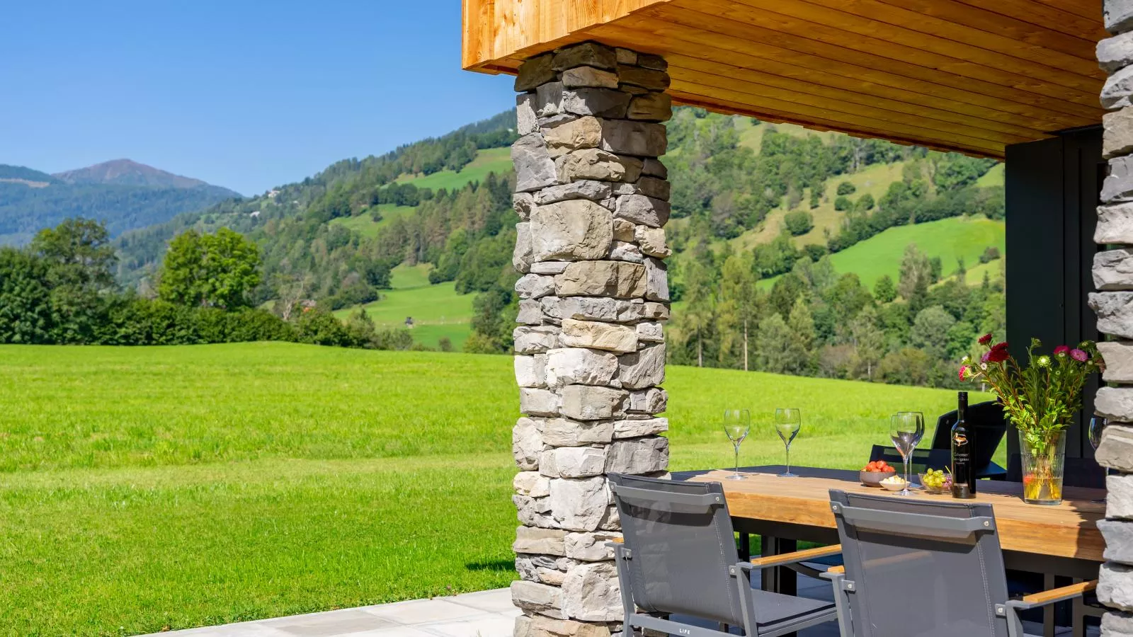 Mountain Chalet Aquarius 5A-Terrace balcony