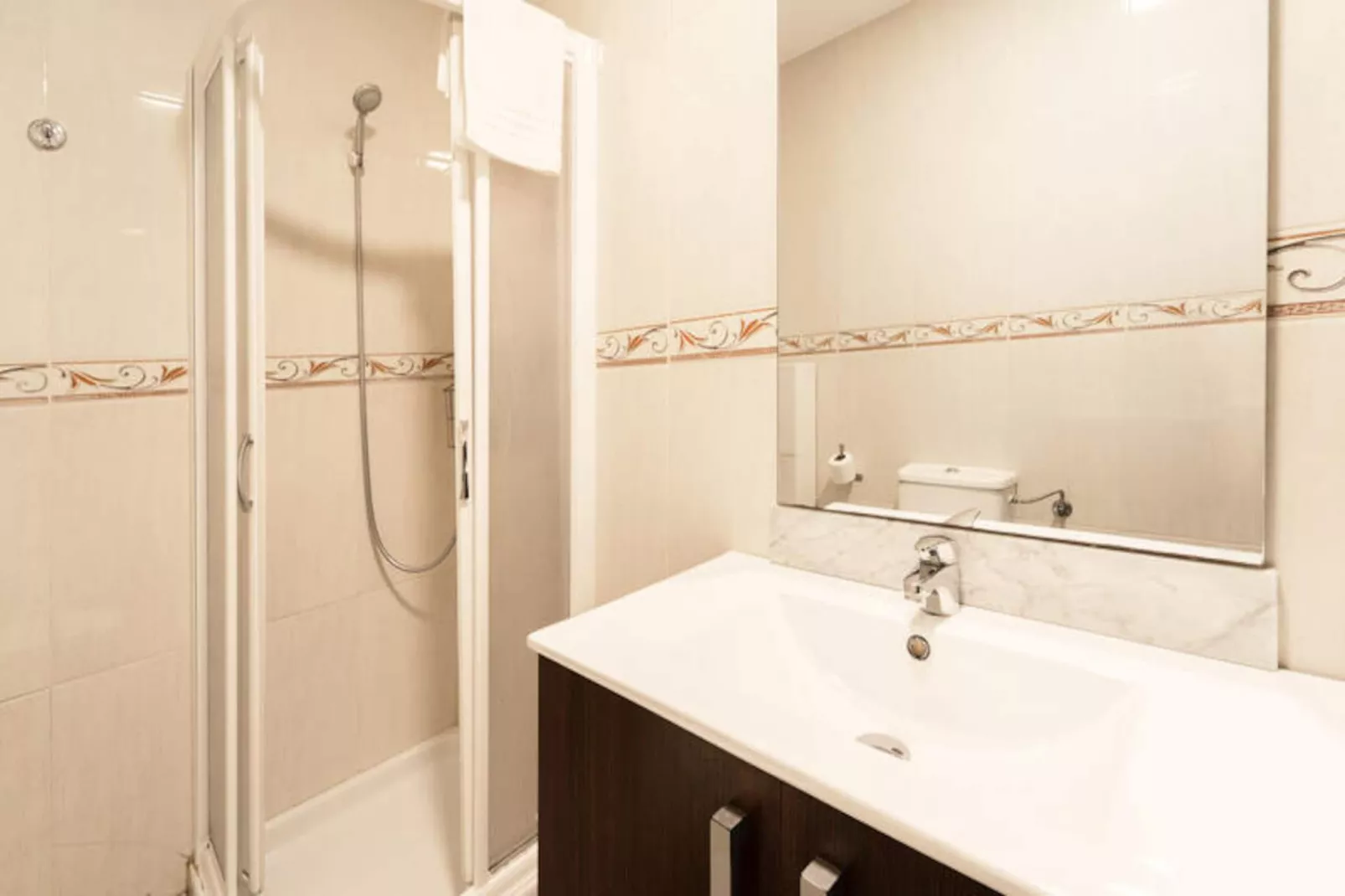 Appartements à Roses-Untagged