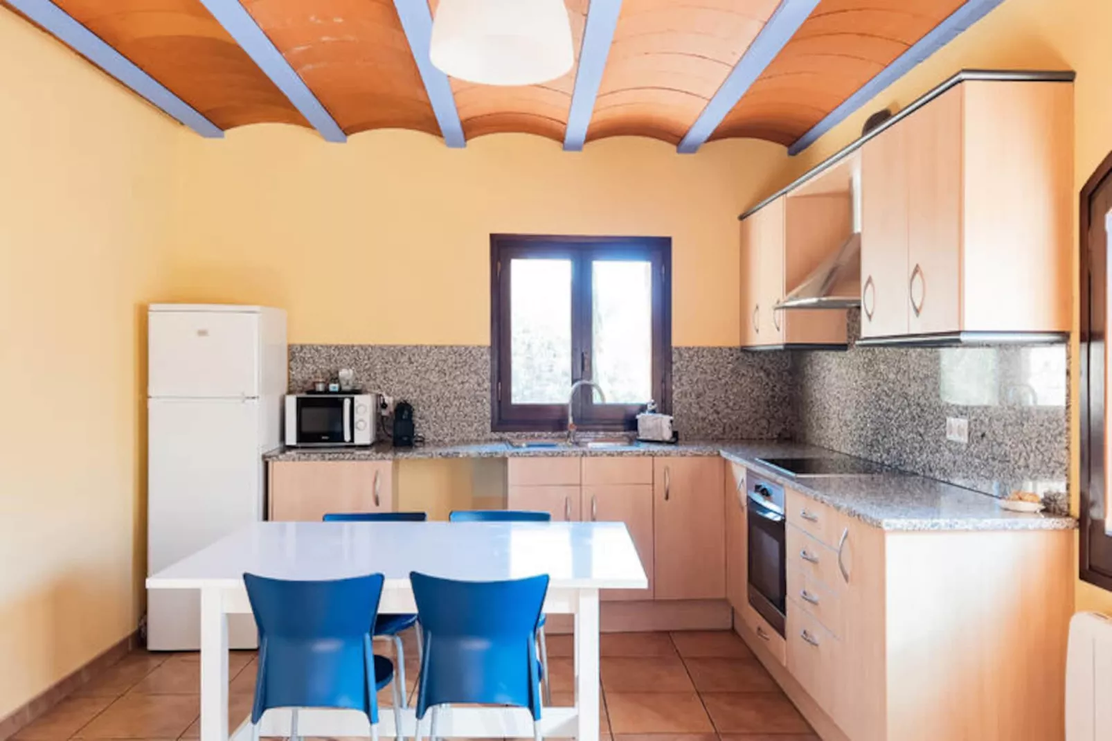 Appartements à Sant Feliu de Pallerols-Nicht zugeordnet