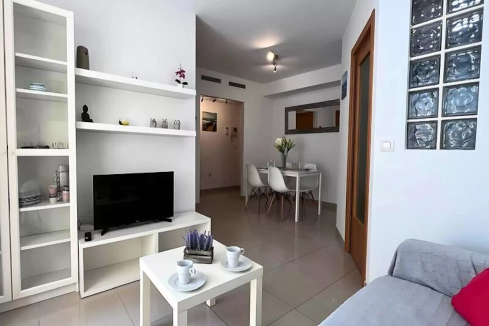 Appartement Lumineux &agrave; 50m De La Plage Avec Piscine Et Parking-Untagged