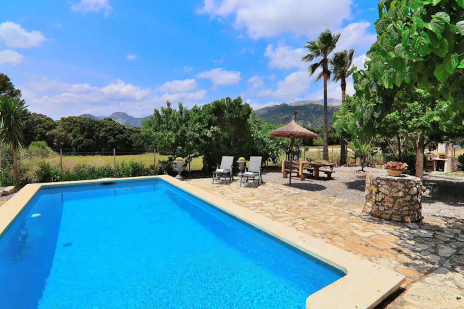 Maison à Campanet-Nicht zugeordnet