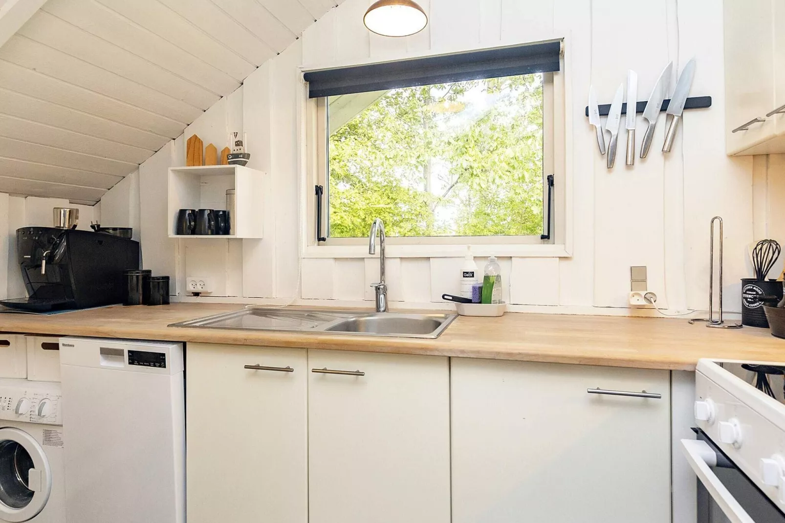 6 person holiday home in Tranekær-Indoor