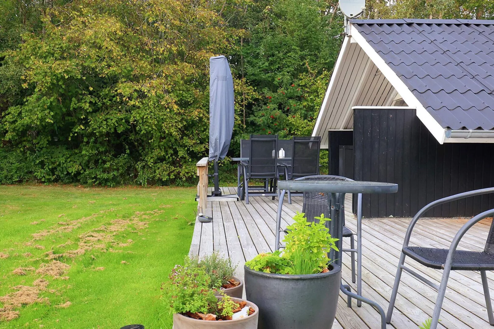 6 person holiday home in Tranekær-View