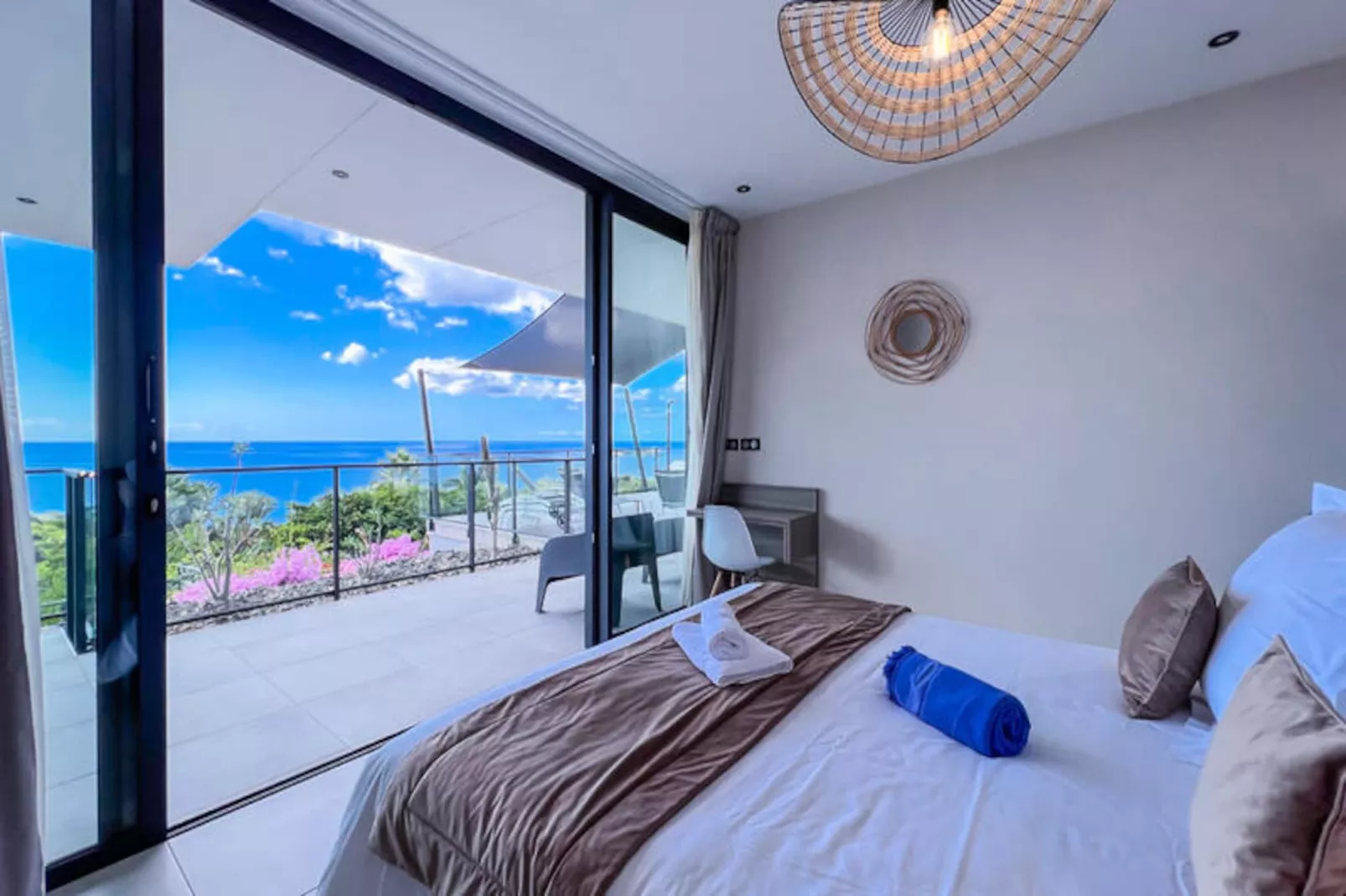 Maison à Bouillante-Untagged