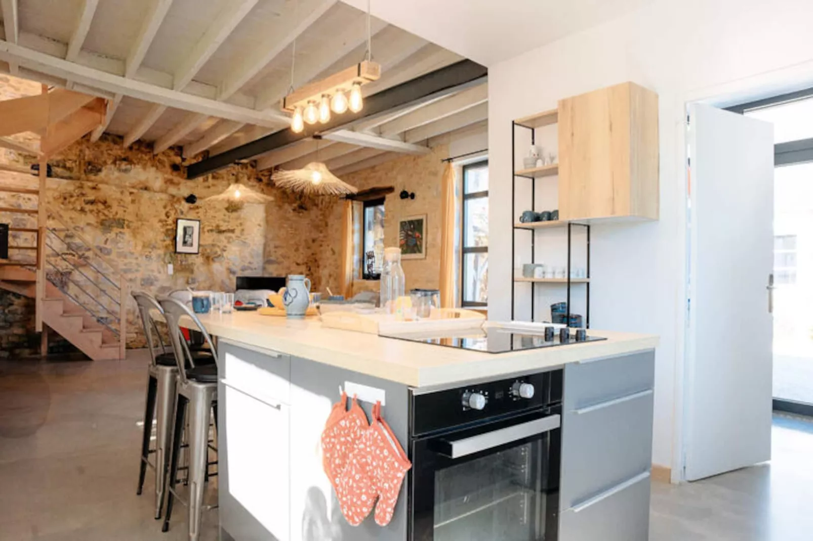 Maison à Coly-Non tagué