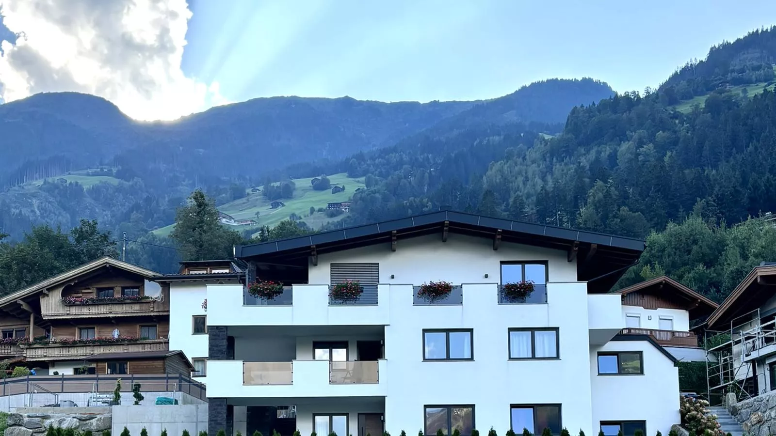 Appart Blick-Exterior in summer