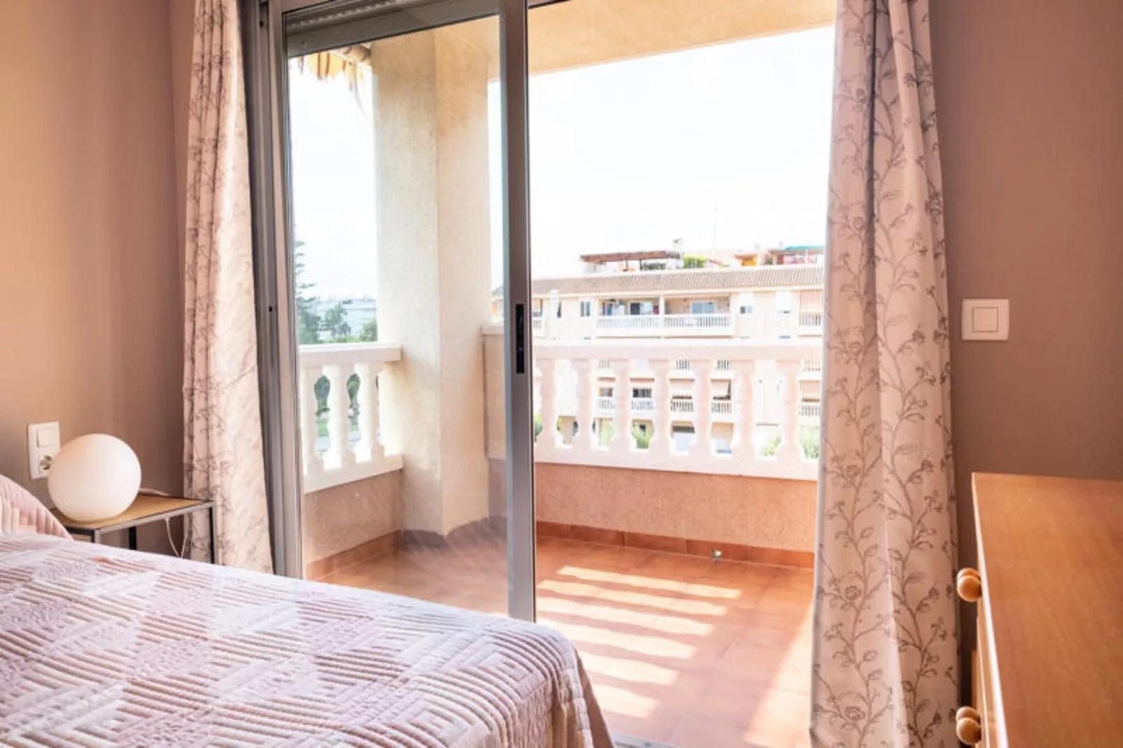 Appartements à Canet d'En Berenguer-Nicht zugeordnet