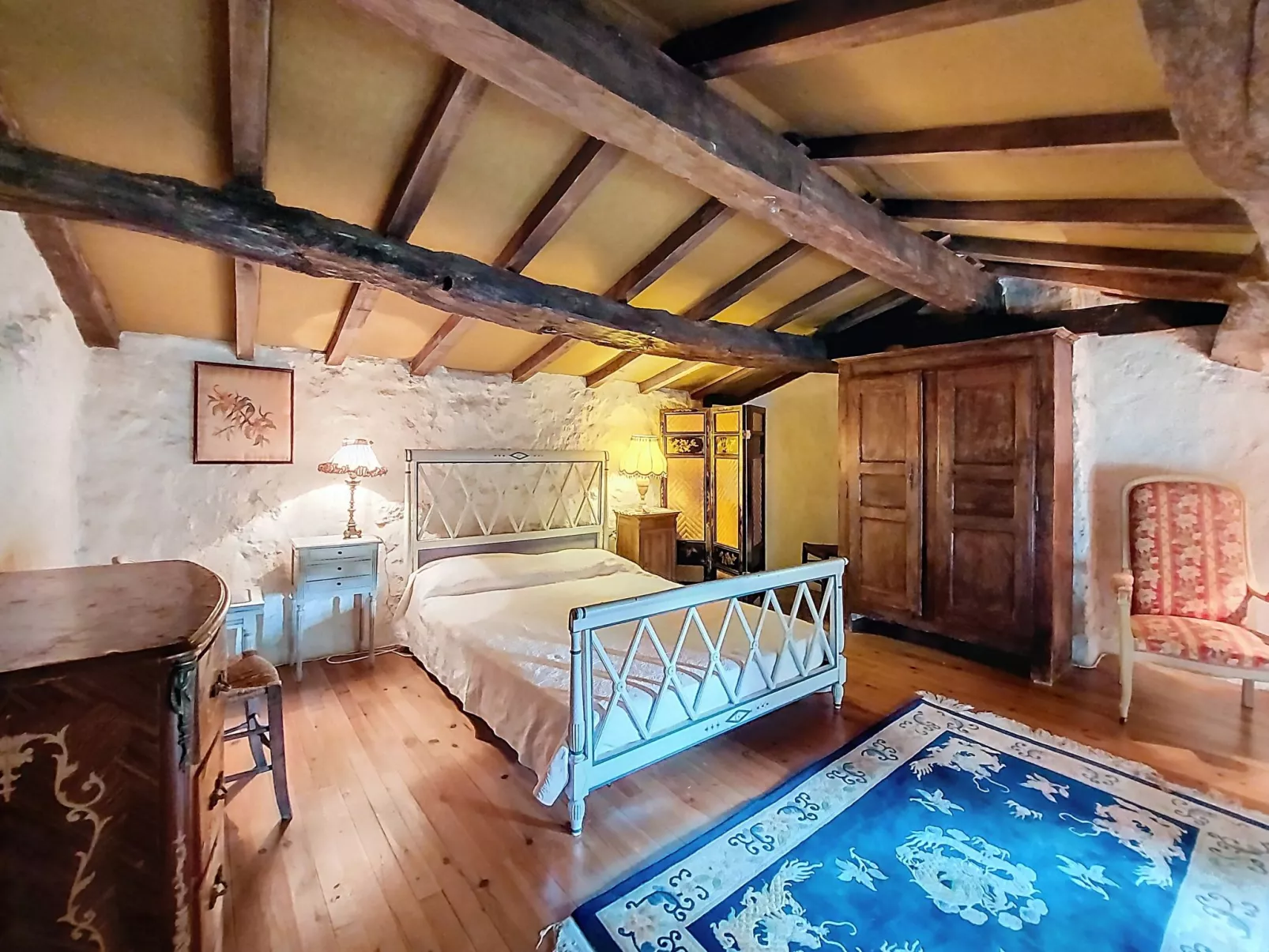 Les Vidalières-Inside