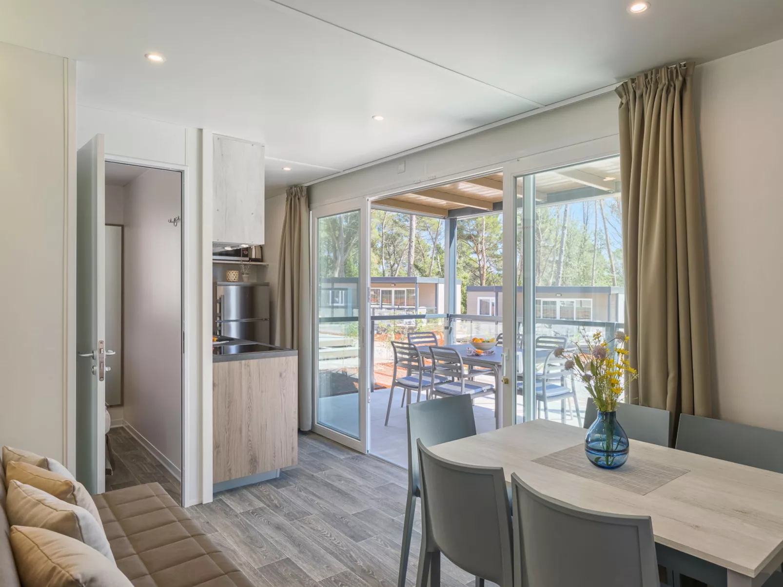 Camping Santa Marina-Drinnen