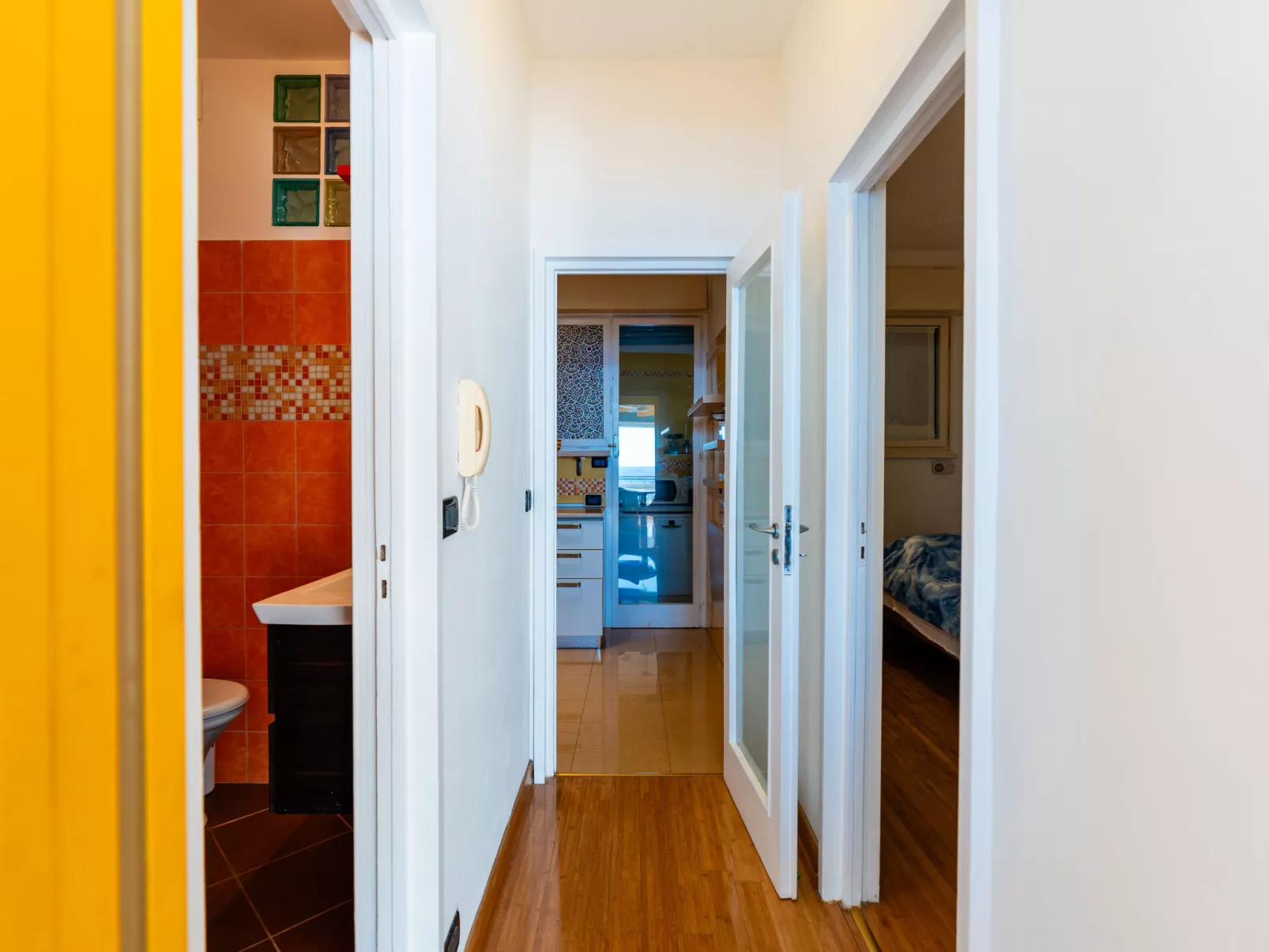 Capo Pino tra le Onde-Drinnen