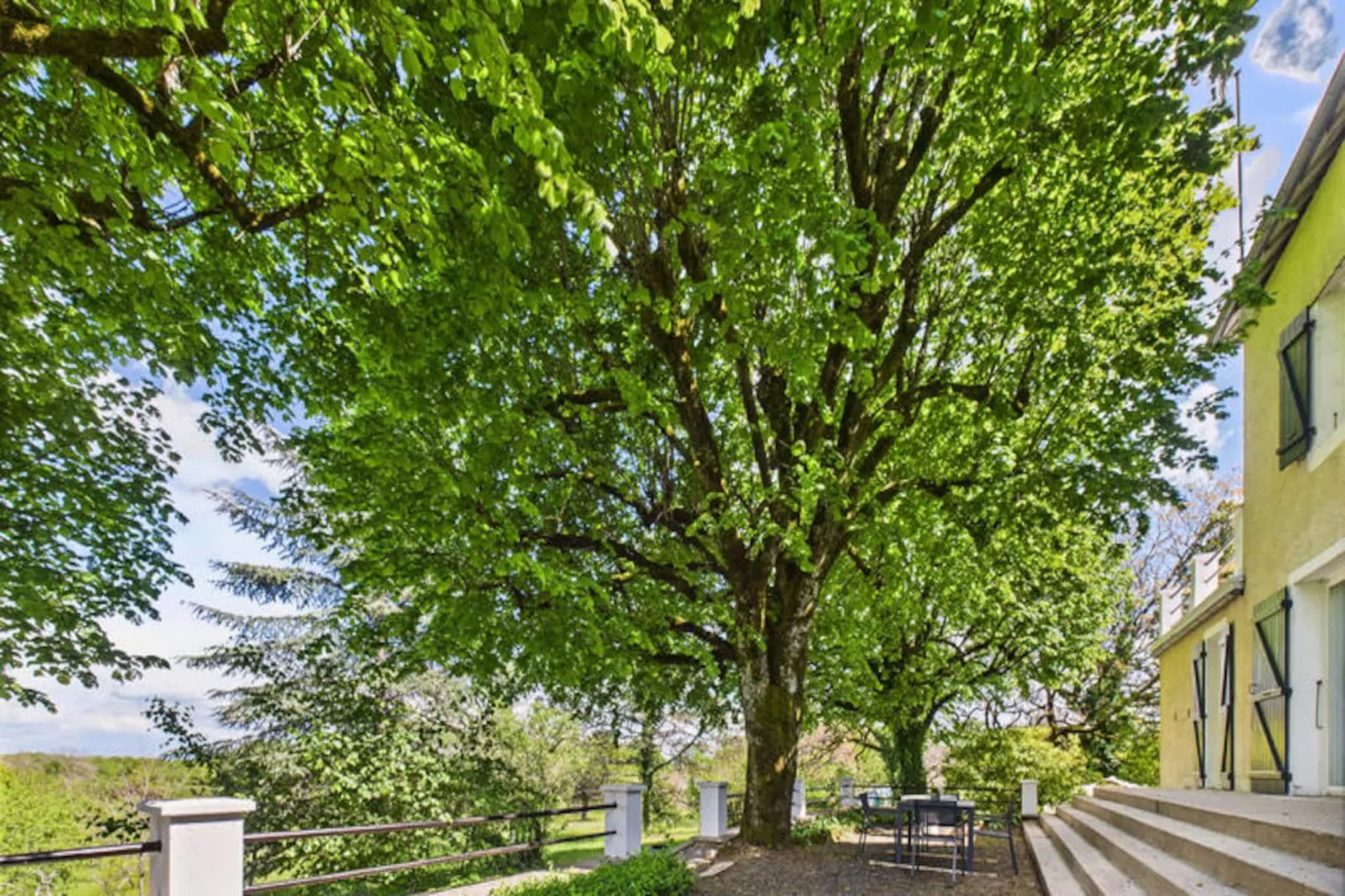 Maison à Terrasson-Non tagué