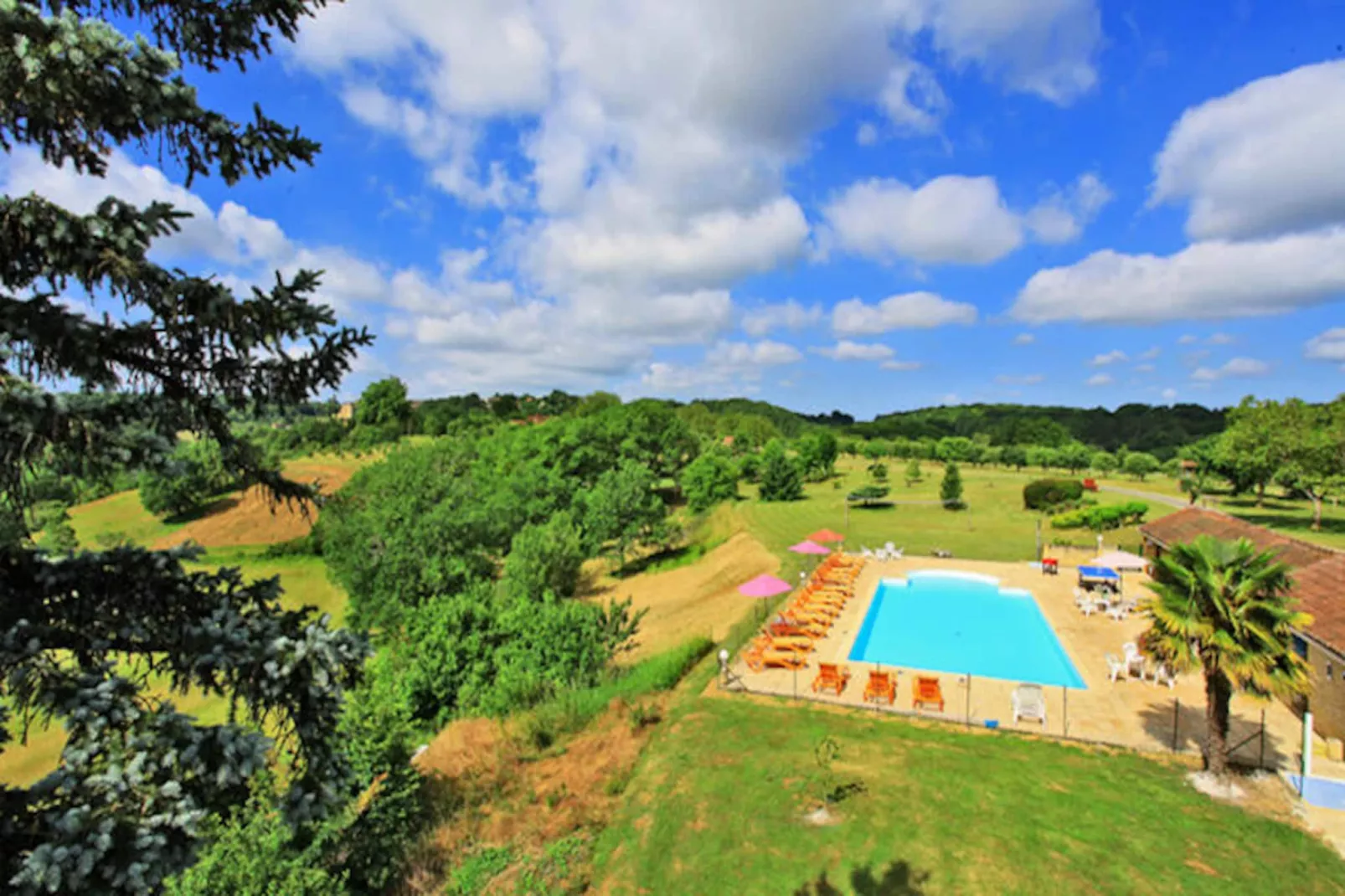 Chalets à Salignac-Eyvigues-Nicht zugeordnet