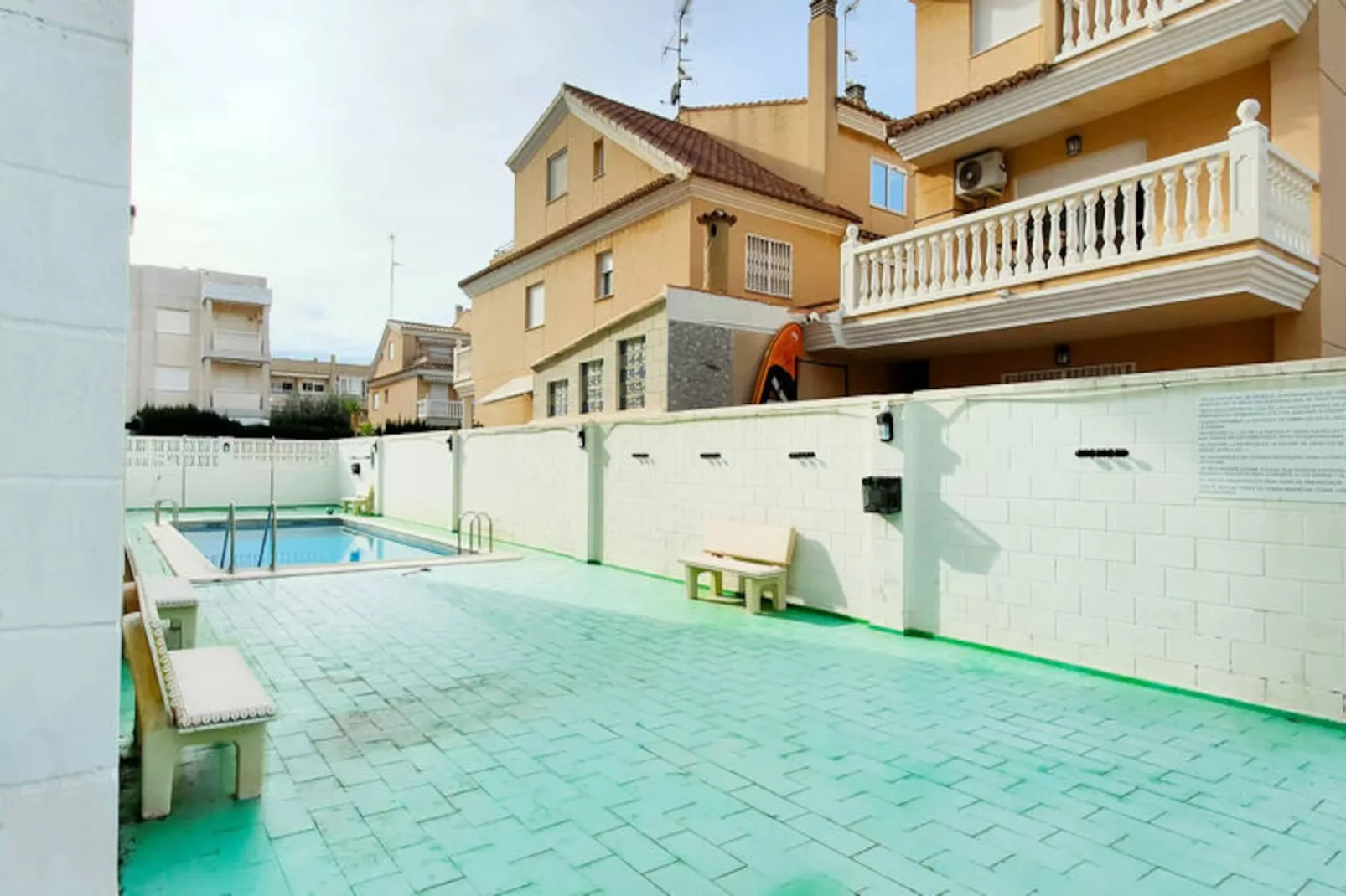Appartements à Canet d'En Berenguer-Nicht zugeordnet