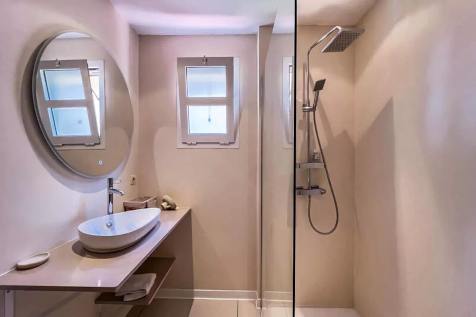 Maison à Saint François - Untagged