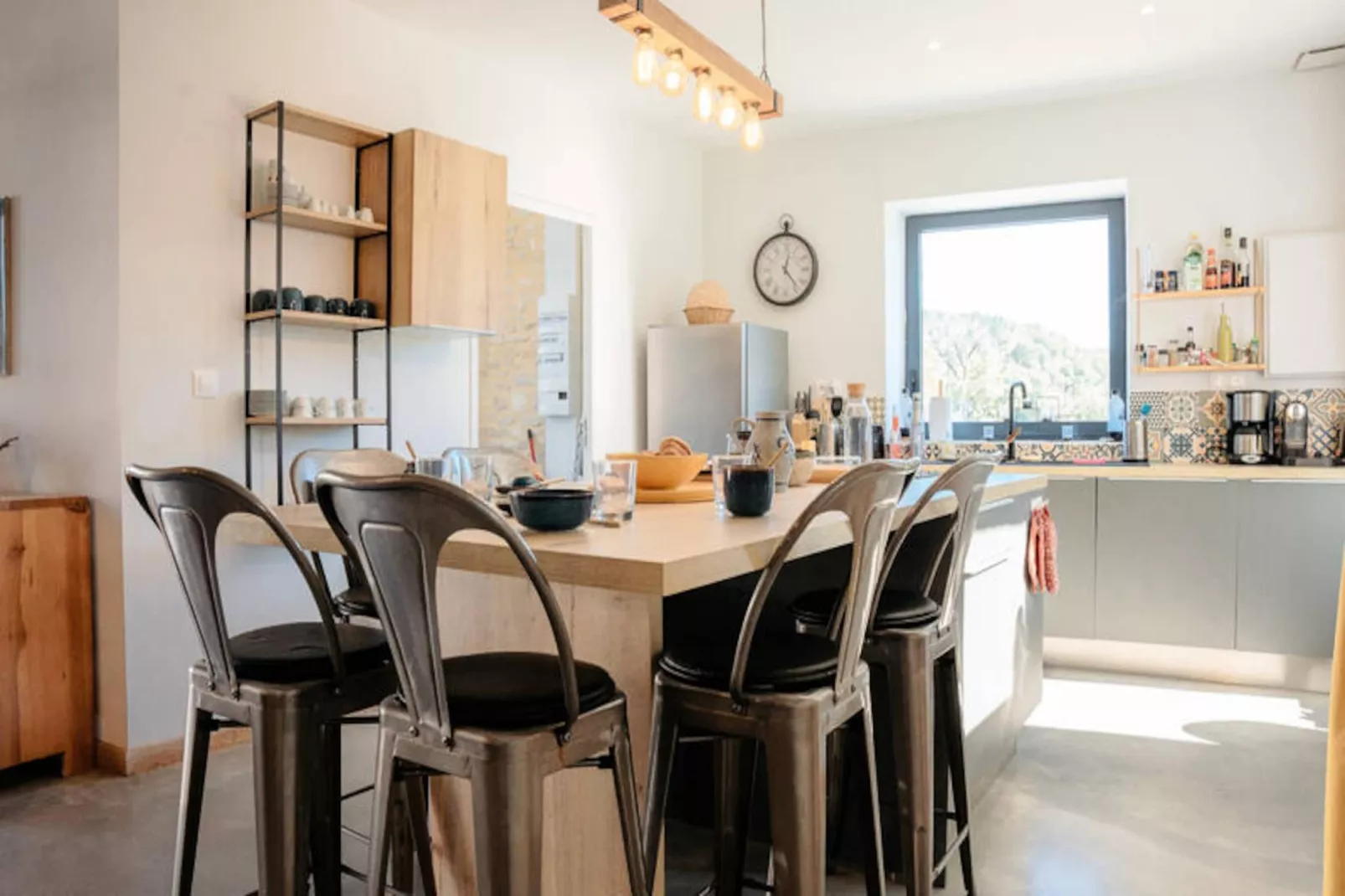 Maison à Coly-Non tagué