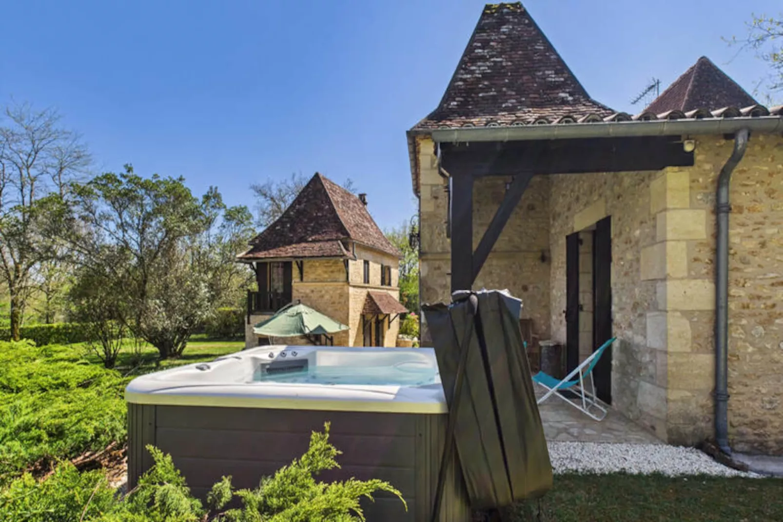 Maison à Mauzens et Miremont-Non tagué
