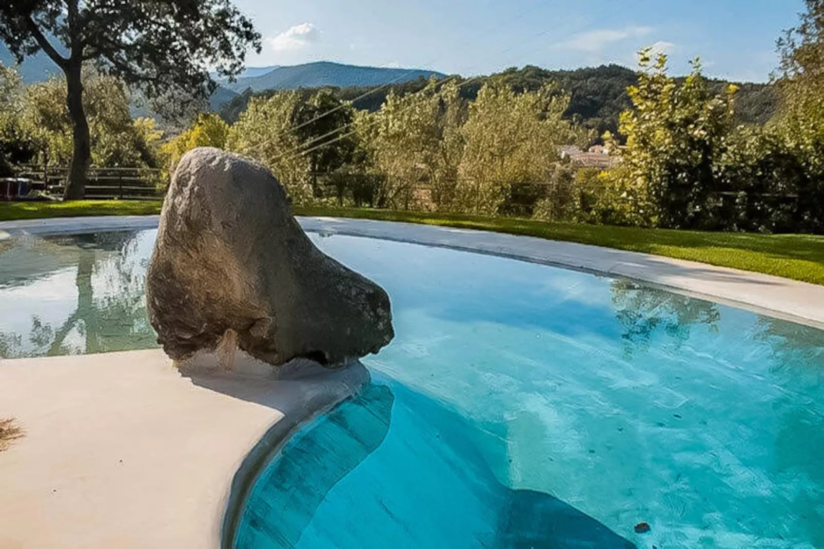 Appartements à Sant Feliu de Pallerols-Non tagué