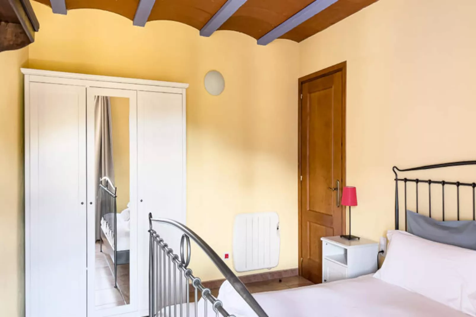 Appartements à Sant Feliu de Pallerols-Non tagué