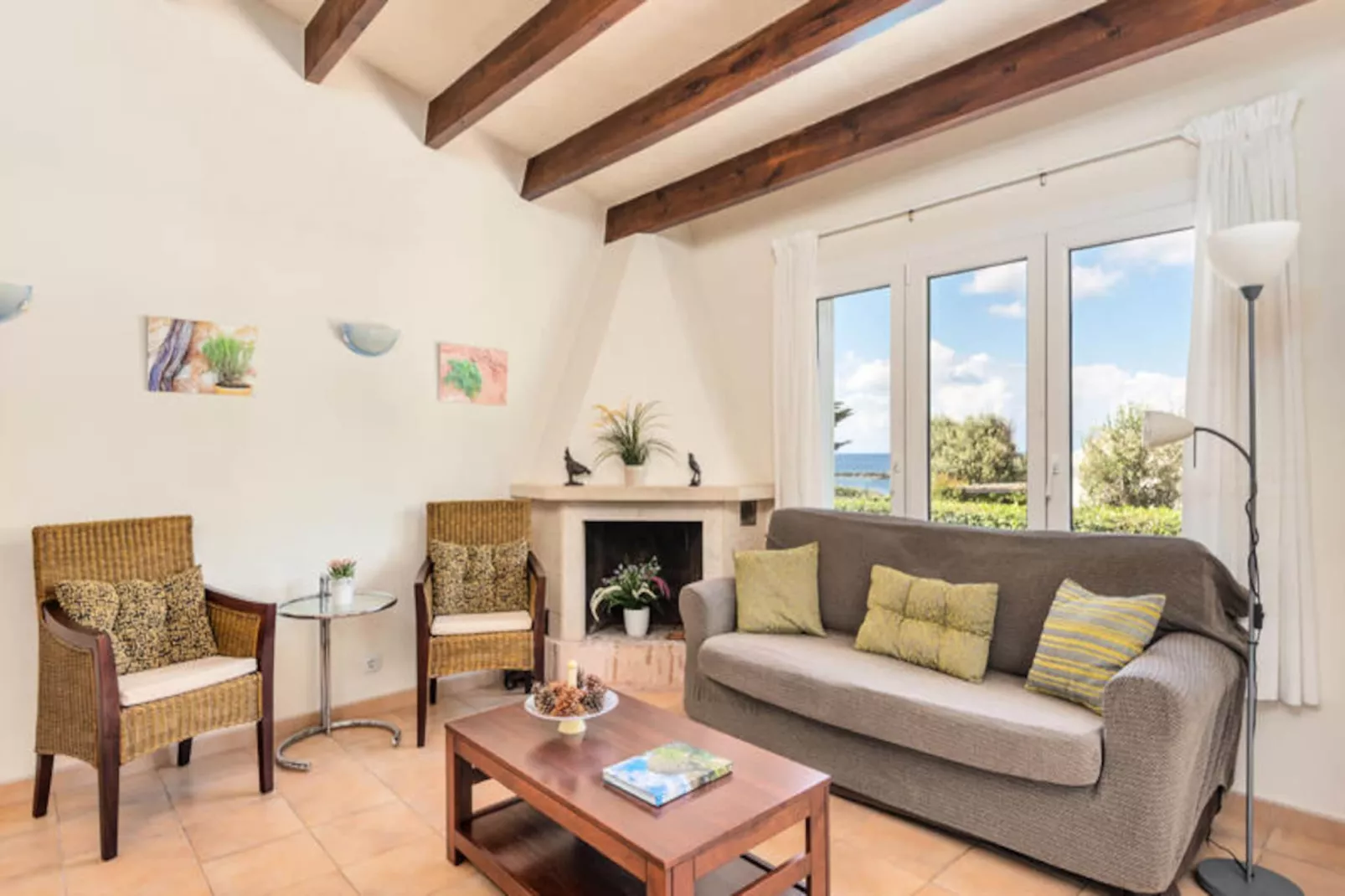 Maison à Binisafuller-Untagged