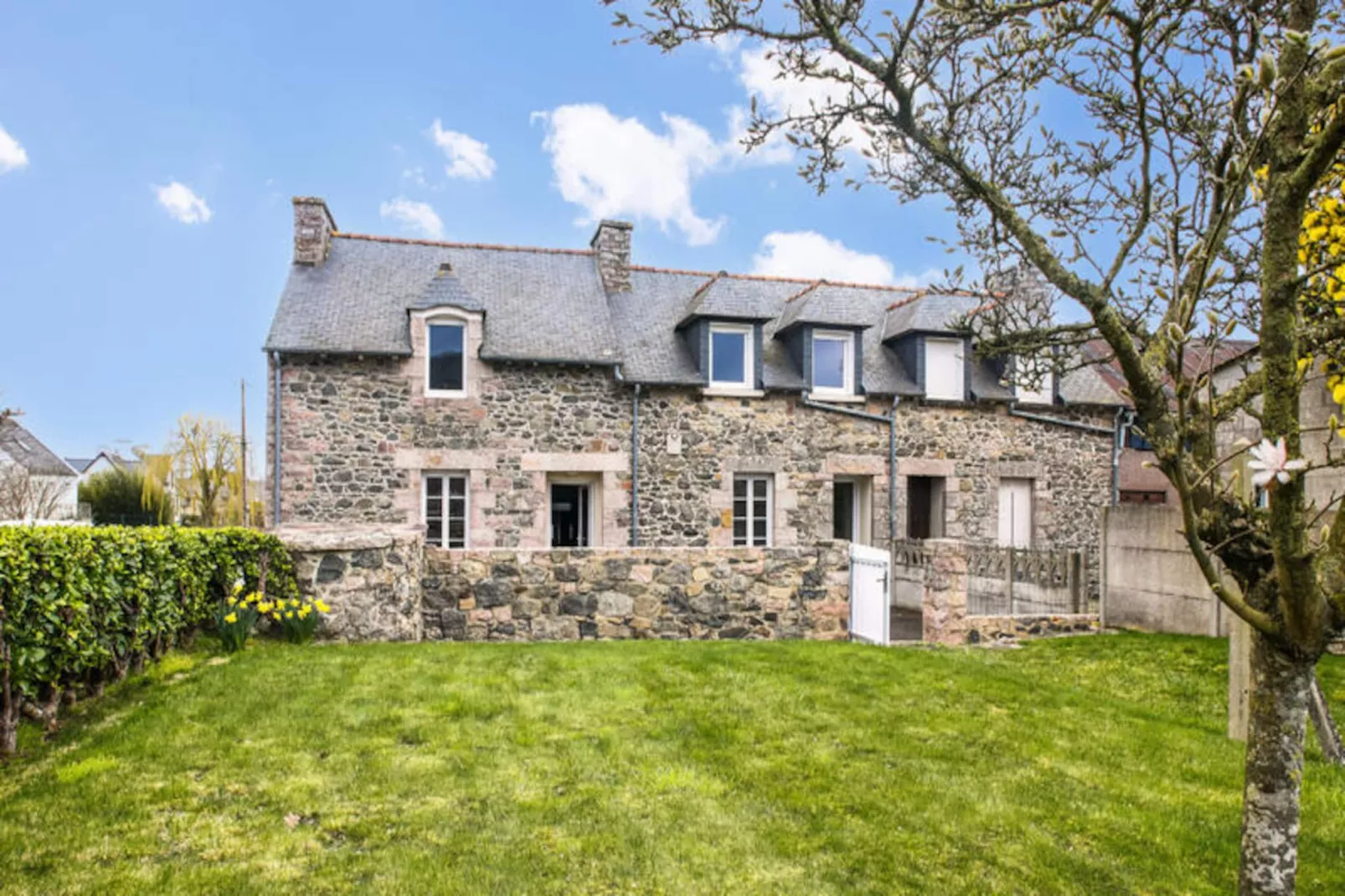 Maison à La Bouillie-Non tagué