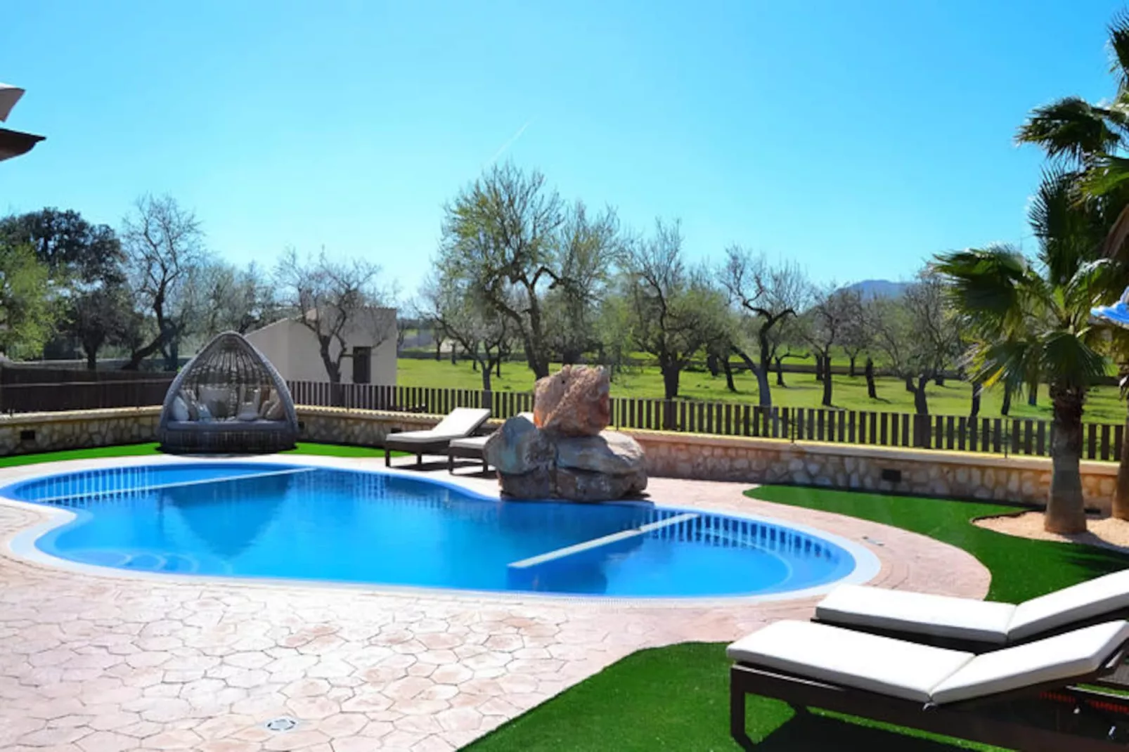 Maison à Búger-Untagged