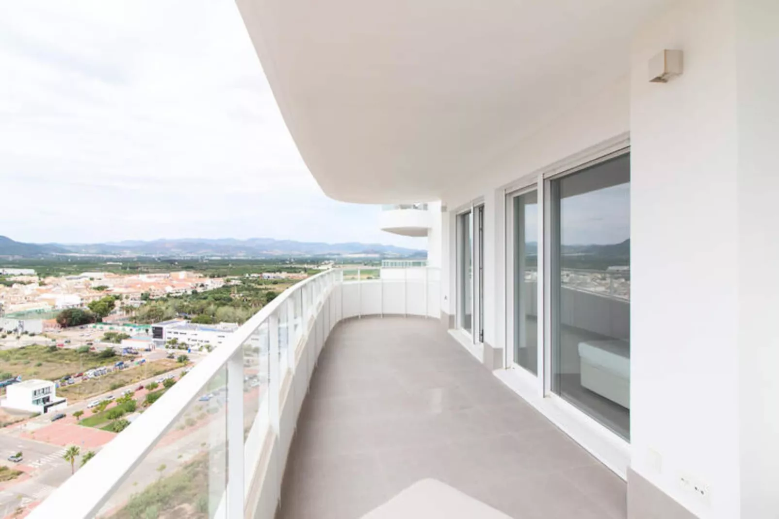 Appartements à Canet d'En Berenguer-Nicht zugeordnet