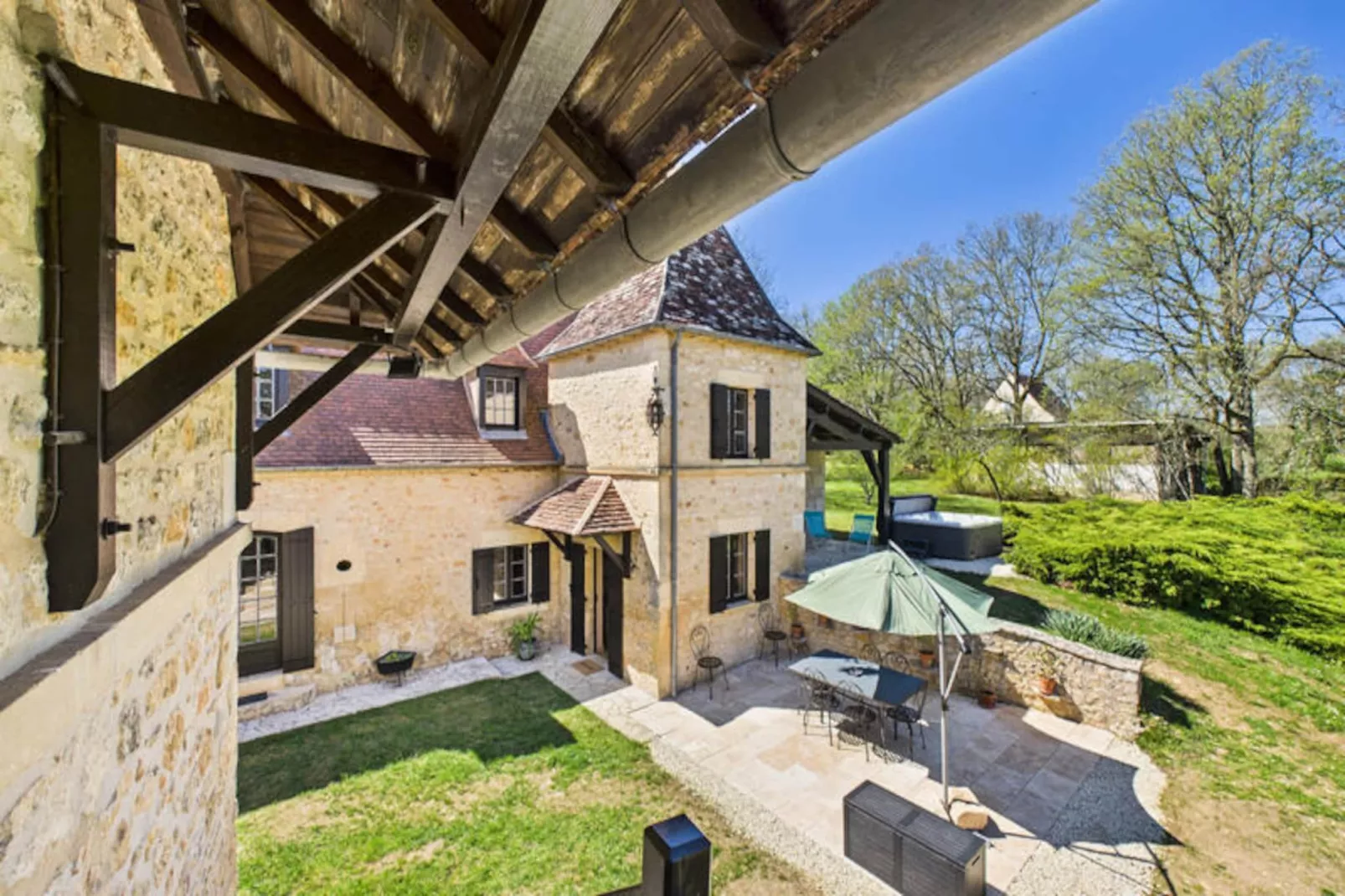 Maison à Mauzens et Miremont-Non tagué