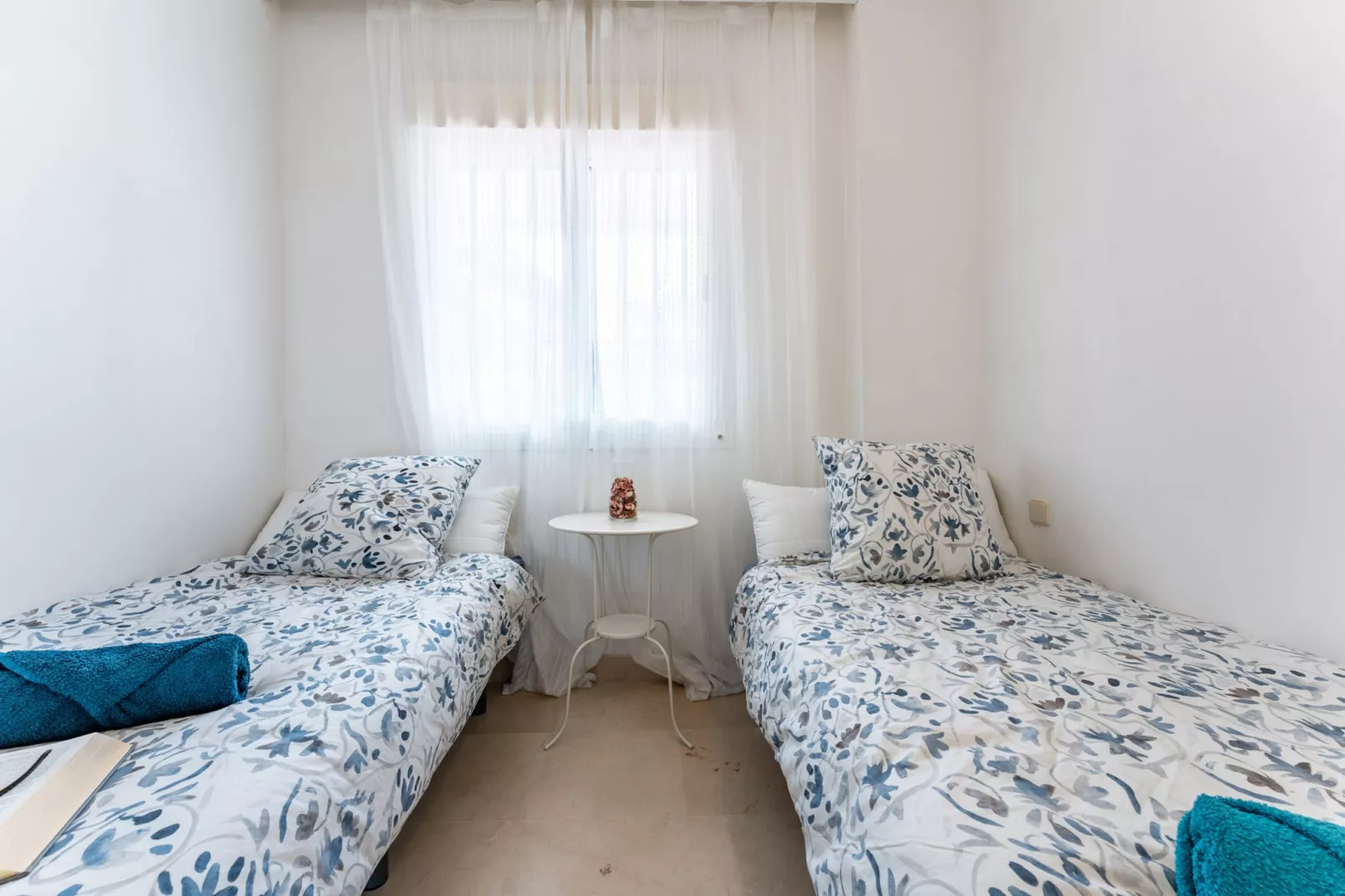 CT 248 - Faro's Calanova Golf - Green & Beach-Chambre