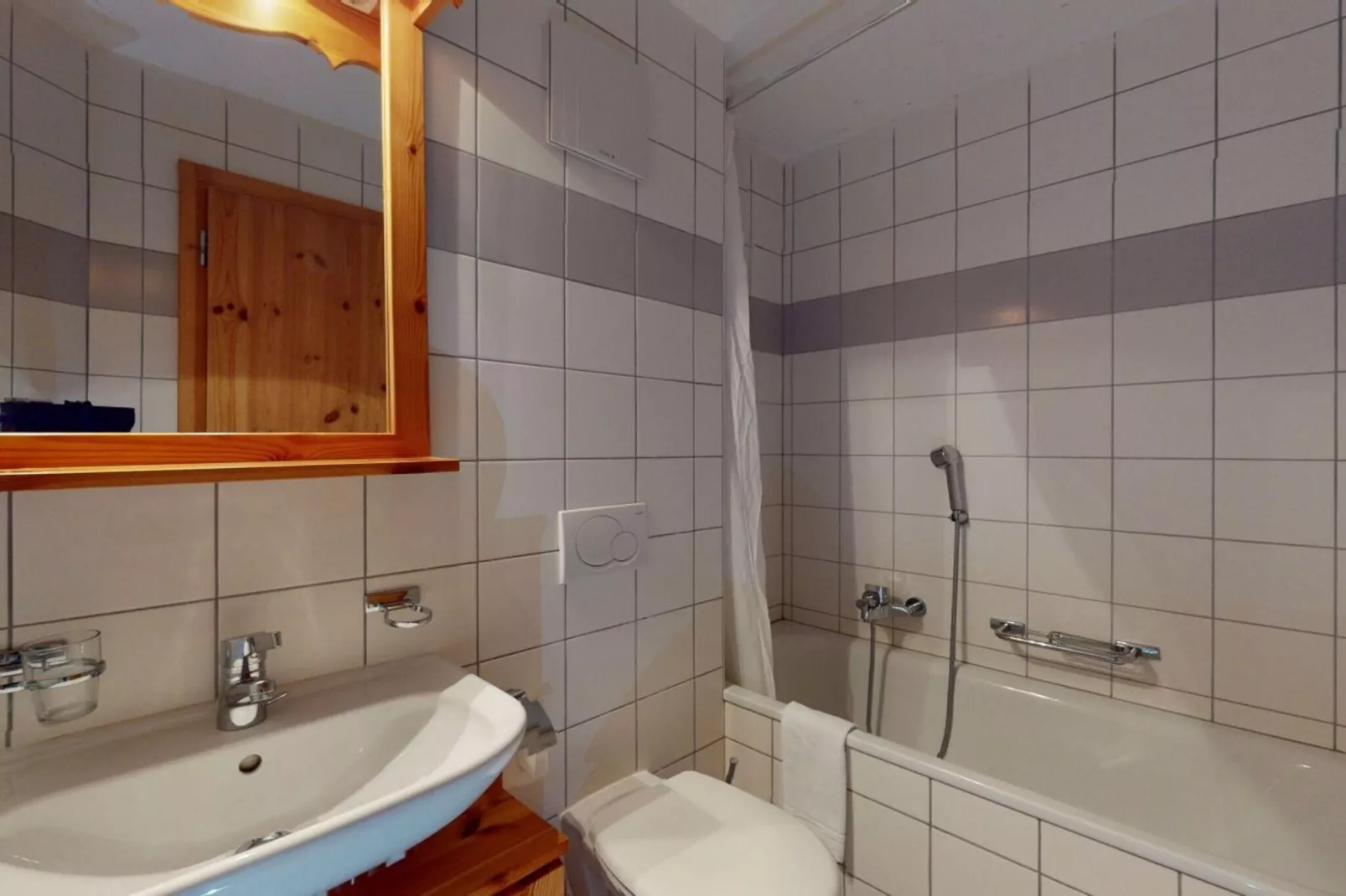 Pracondu 1 407 - OUTDOOR & FUN apartment 6 pers-Badezimmer