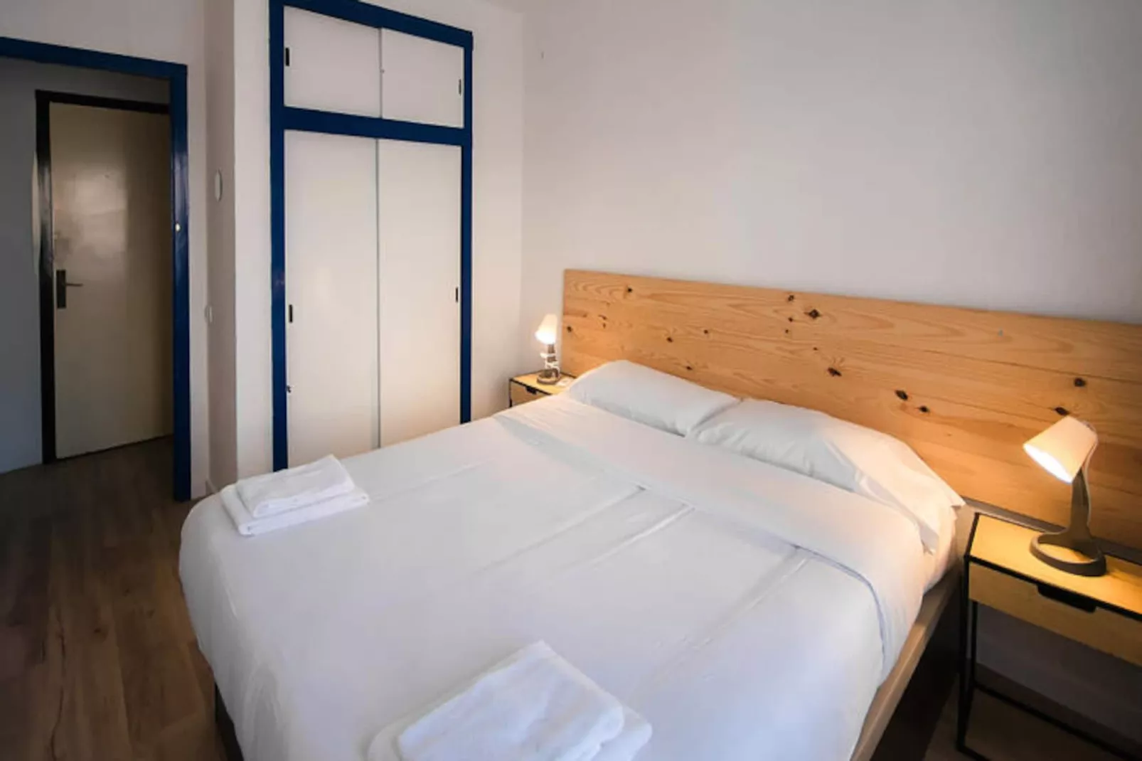 Appartements à Roses-Untagged