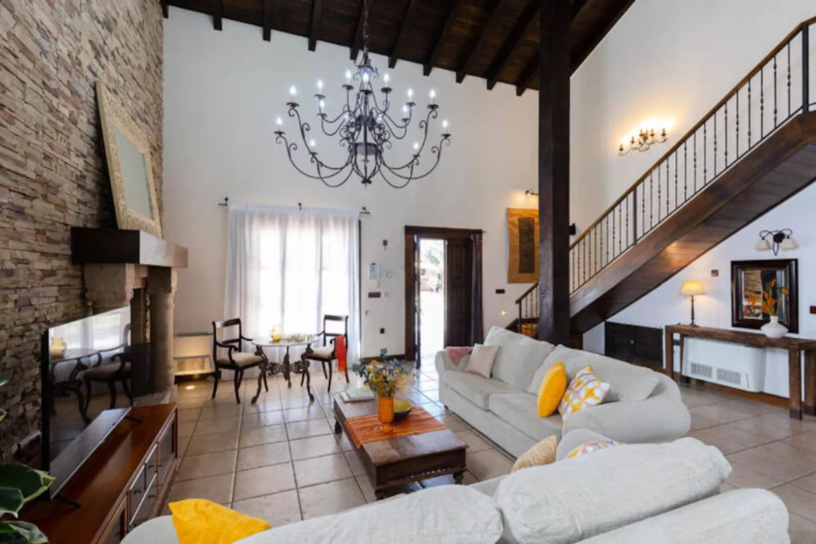 Maison à Catral-Nicht zugeordnet