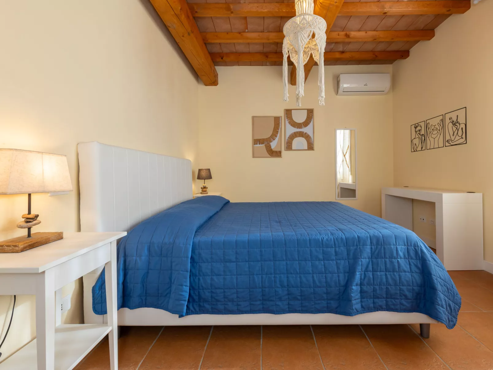 La Melatina Country-Drinnen