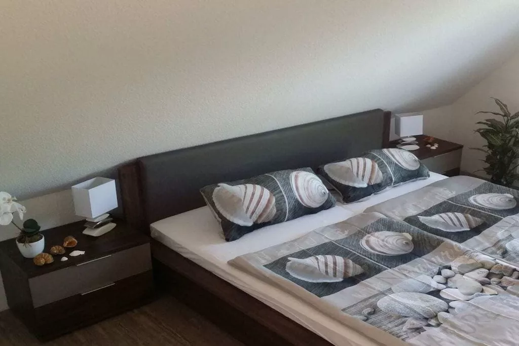 235122-Nicht zugeordnet