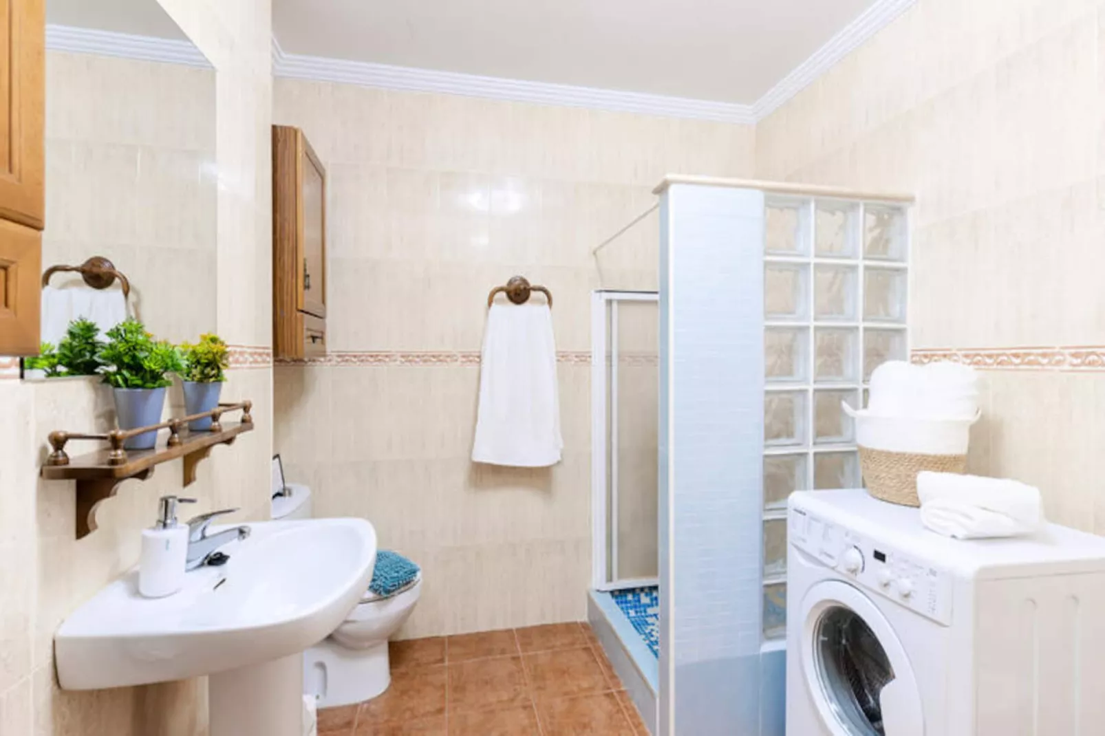 Maison à Dolores-Non tagué