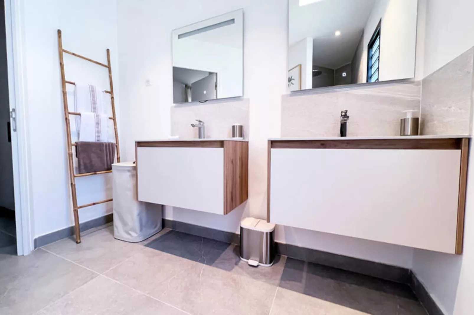 Maison à Saint François-Nicht zugeordnet